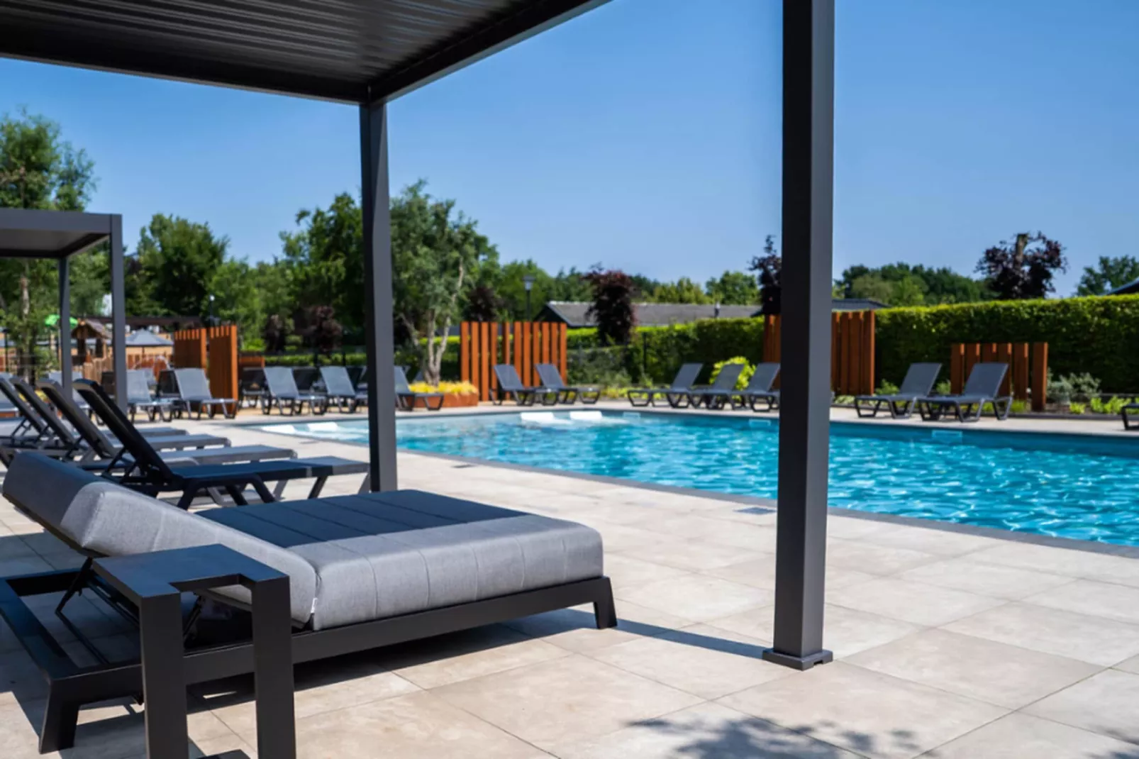 Vakantiepark Molenvelden 9-Schwimmbad