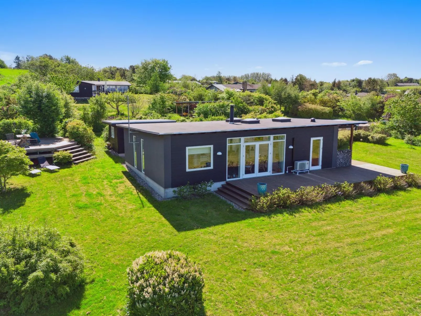 "Els" - 1.8km from the sea