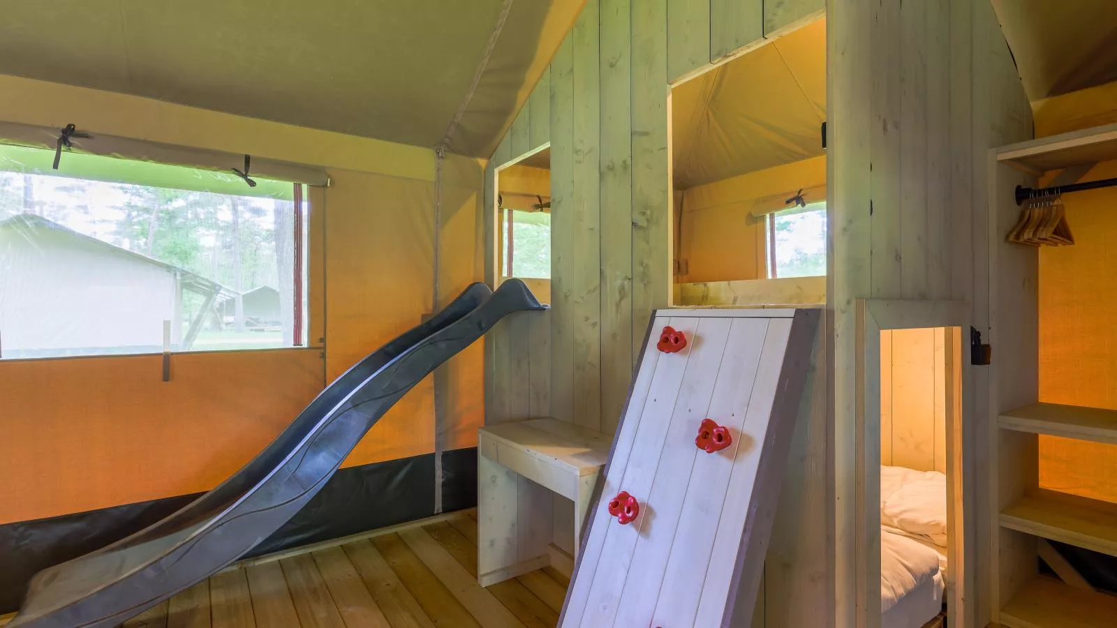 Safaritent 7-Bedroom
