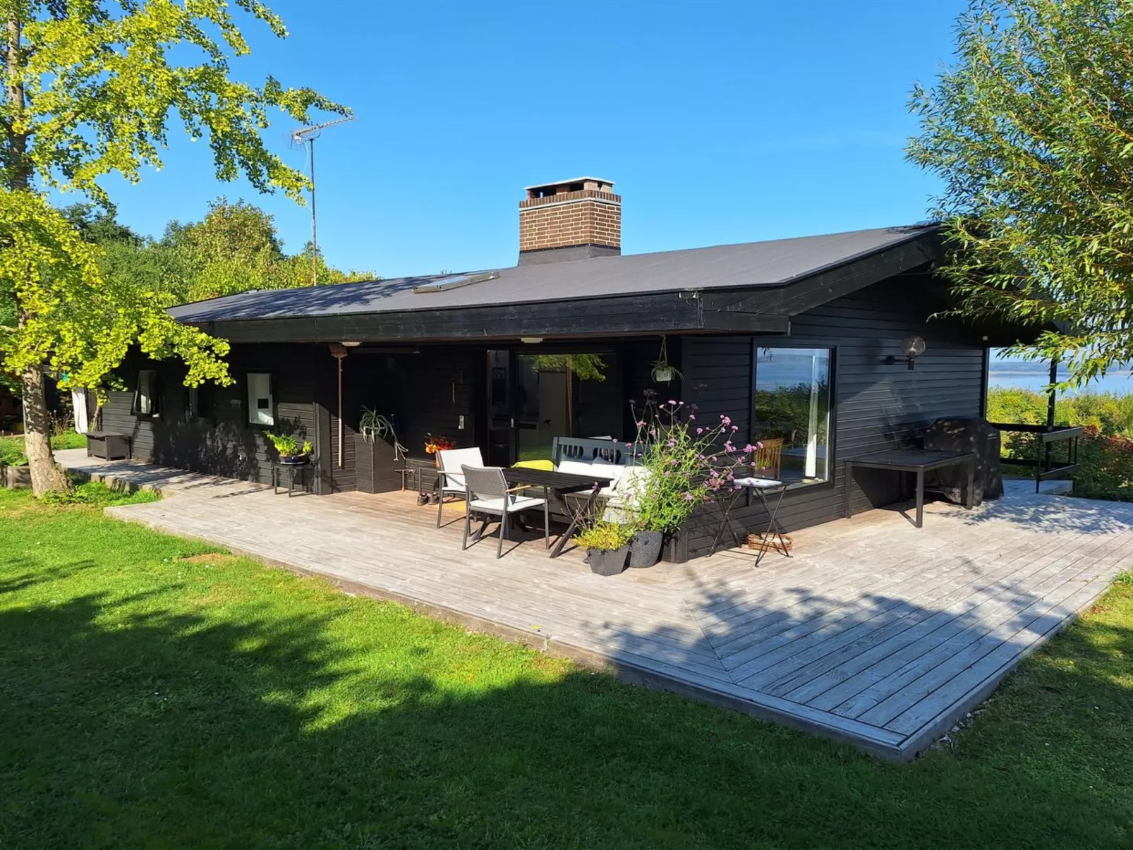 "Adelbert" - 600m to the fjord