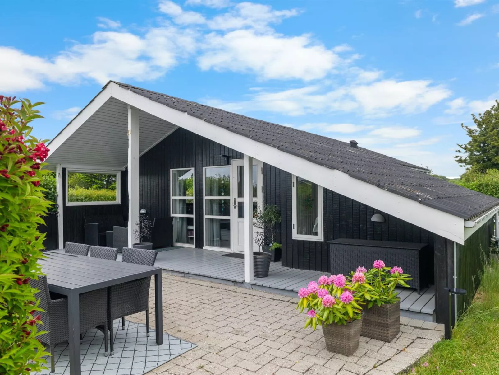 "Maaria" - 400m from the sea