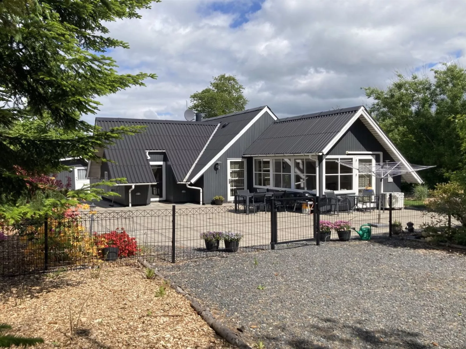 "Adisl" - 600m to the fjord