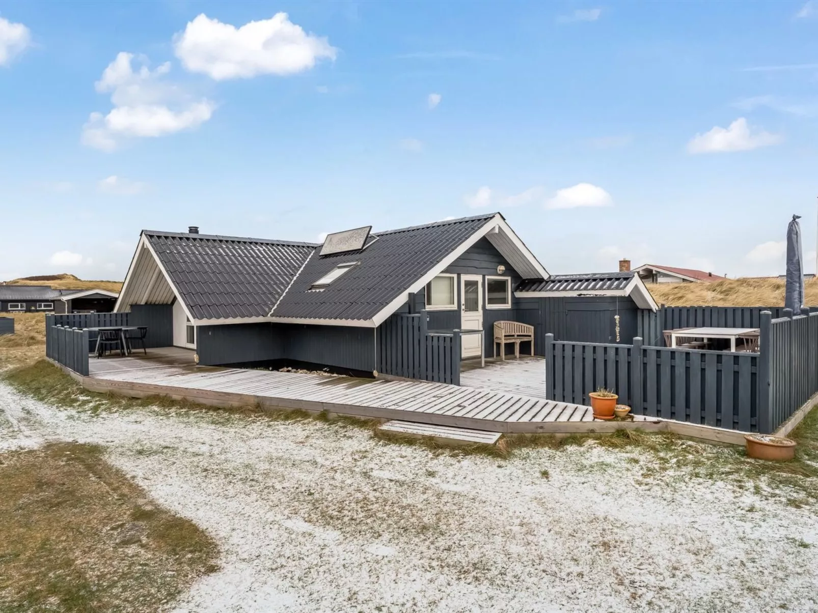 "Mimi" - 120m from the sea