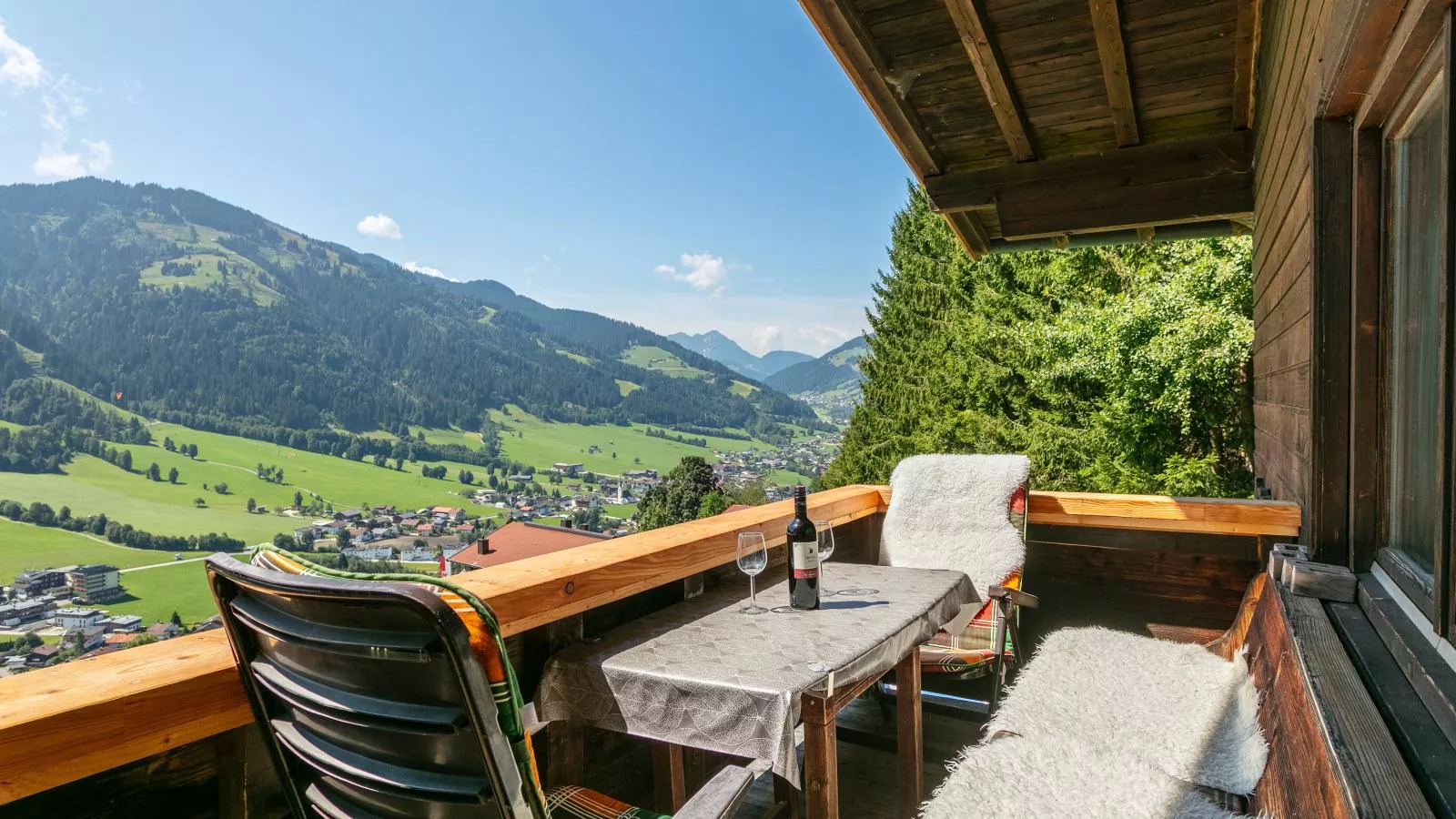 Sonnenhütte oben-Terrasse / balcon