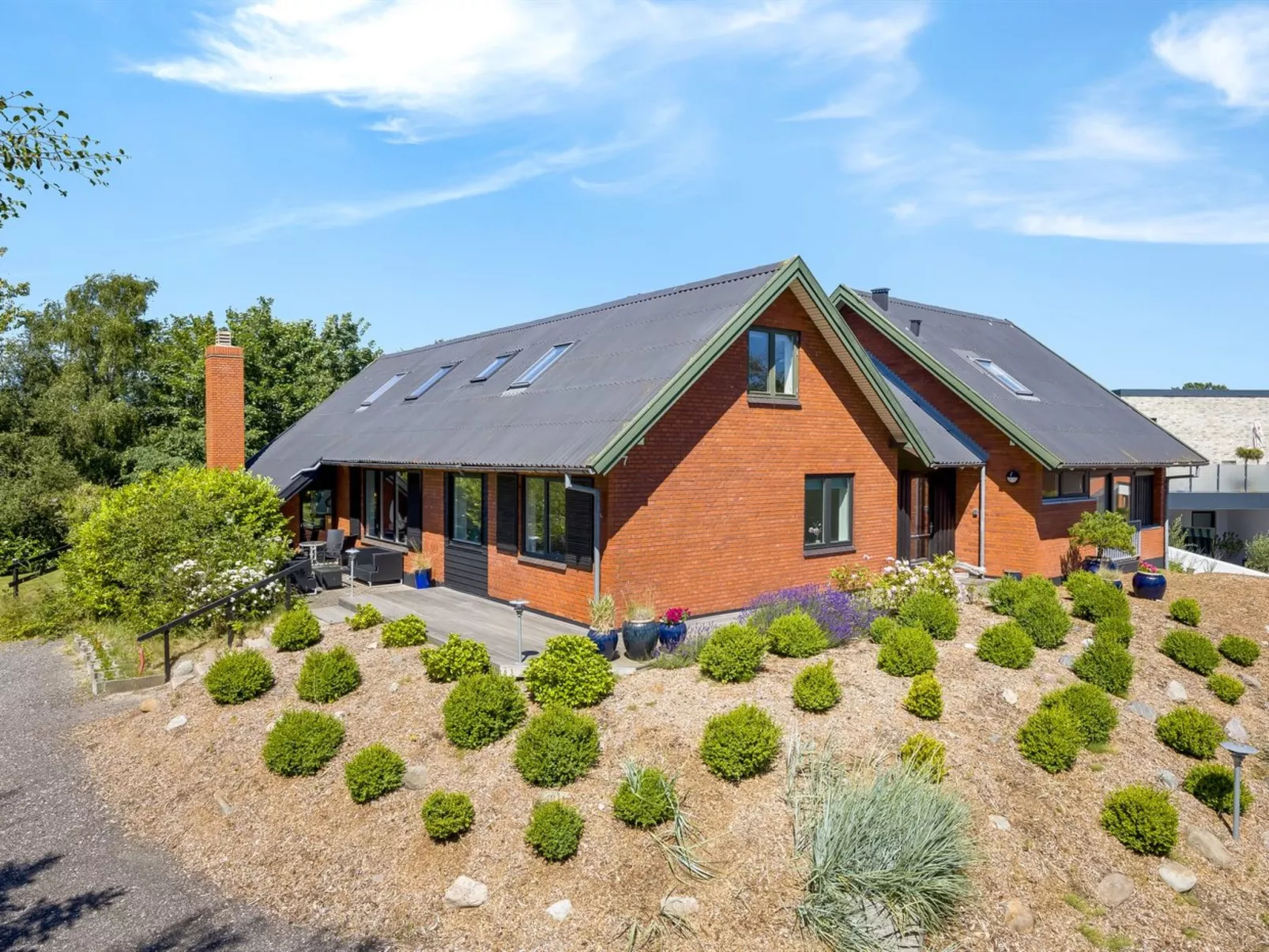 "Solvey" - 400m from the sea