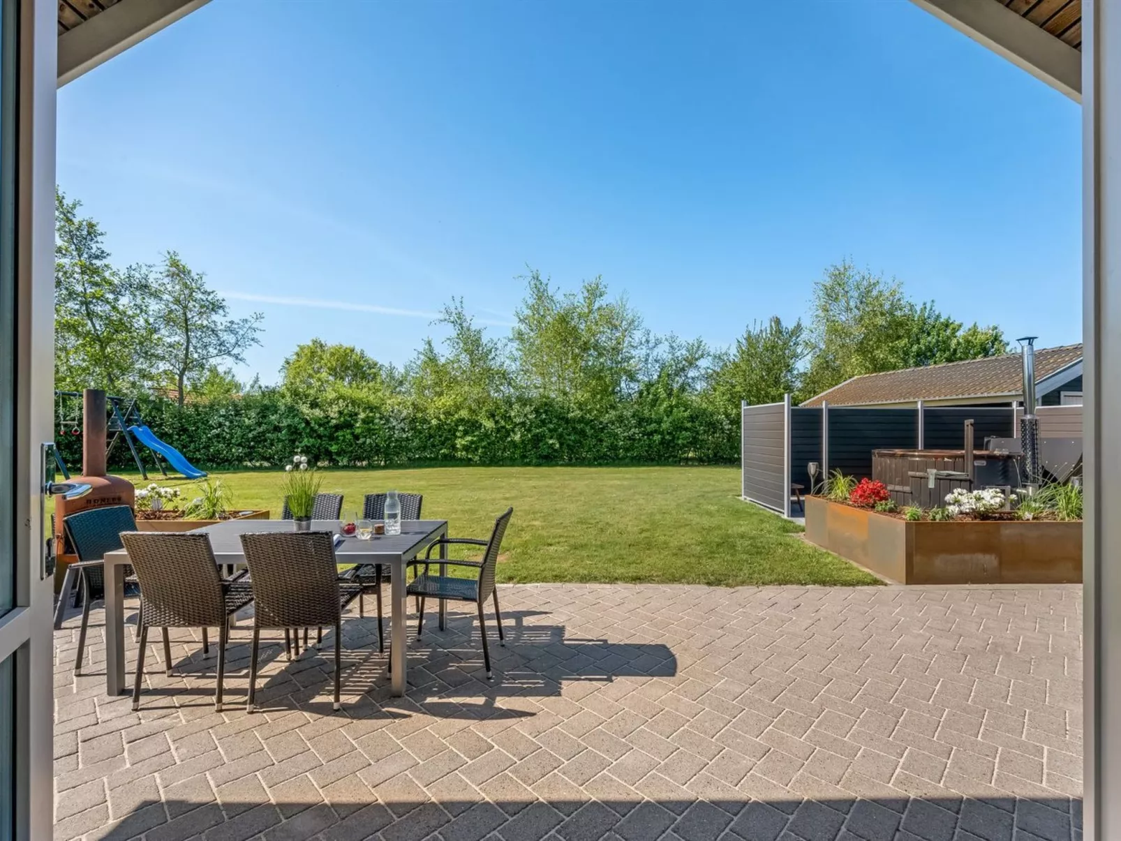 "Kuisma" - 1.1km to the fjord