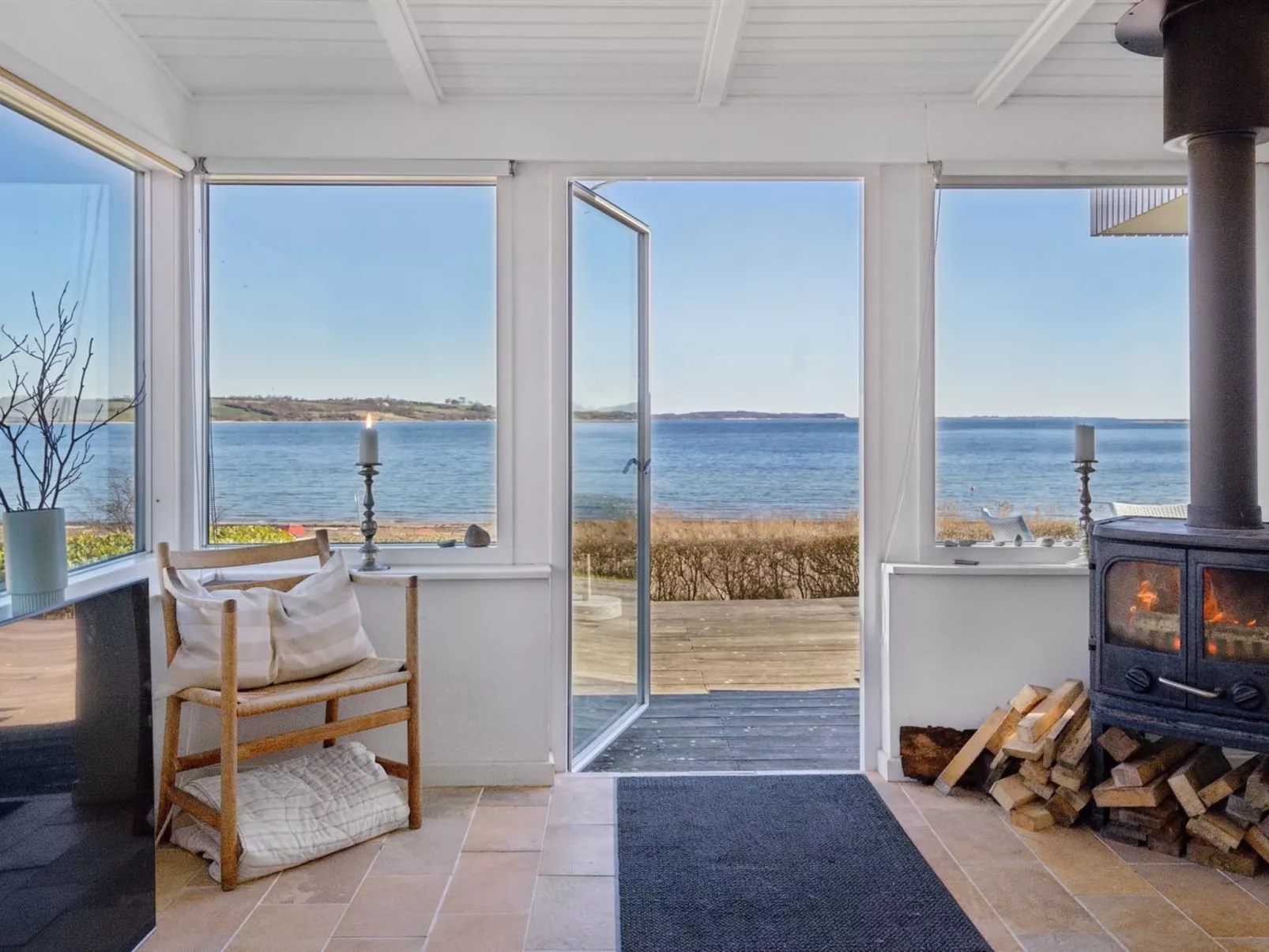 "Solbritt" - 30m from the sea