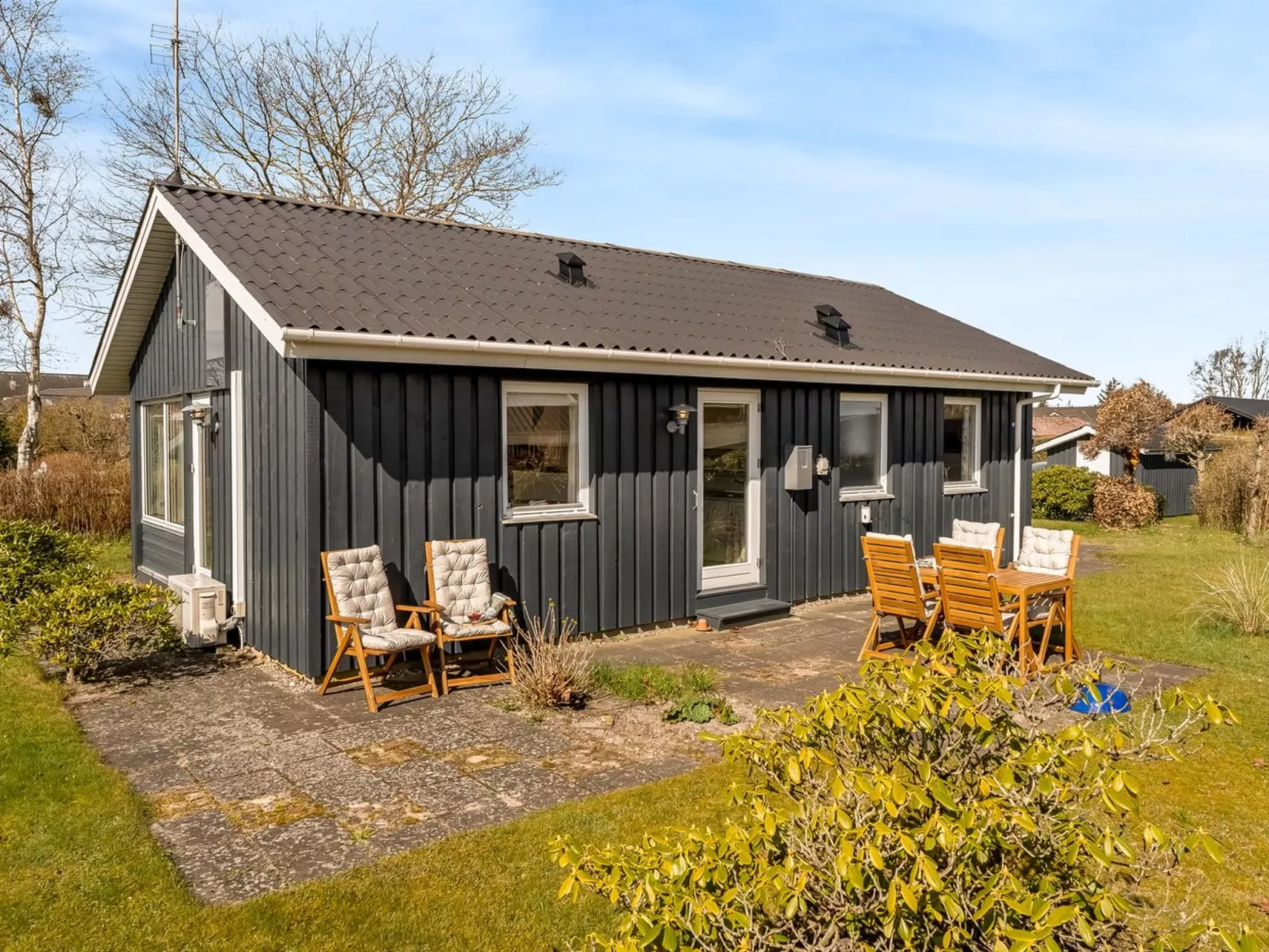 "Bara" -  from the sea