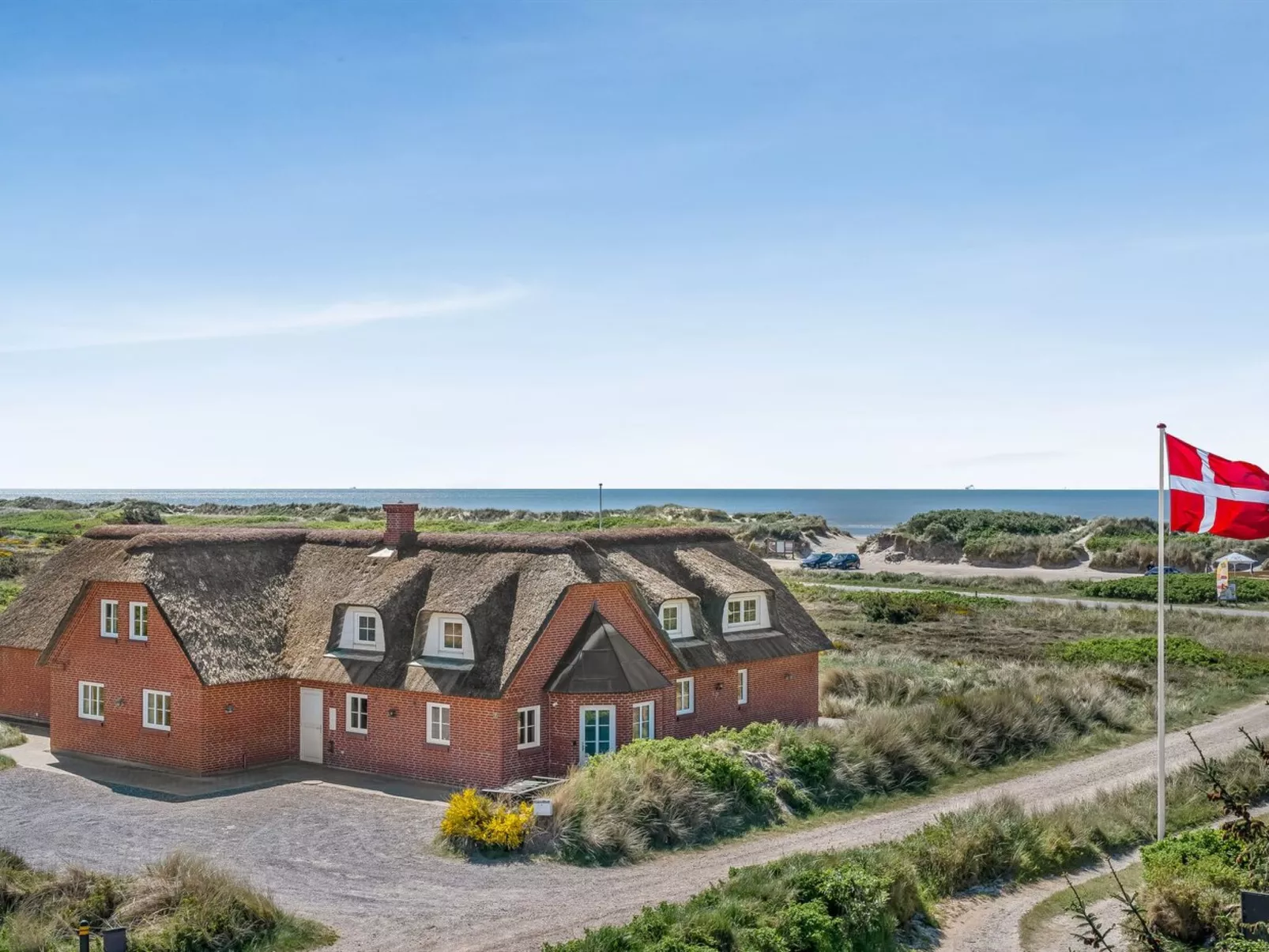 "Gytha" - 75m from the sea