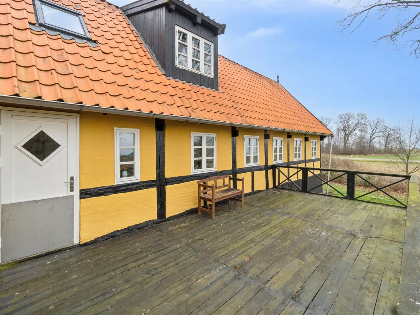 "Bena" - 2km from the sea