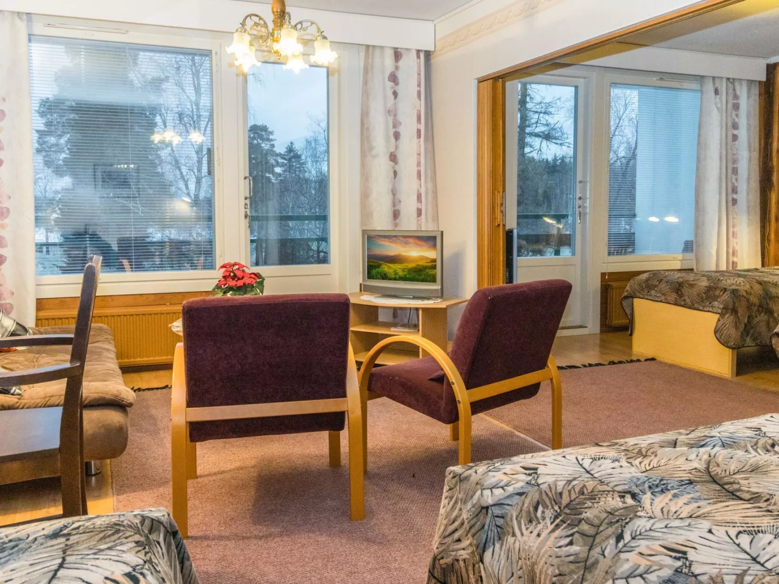 Kylpylä-hotelli, huone 448