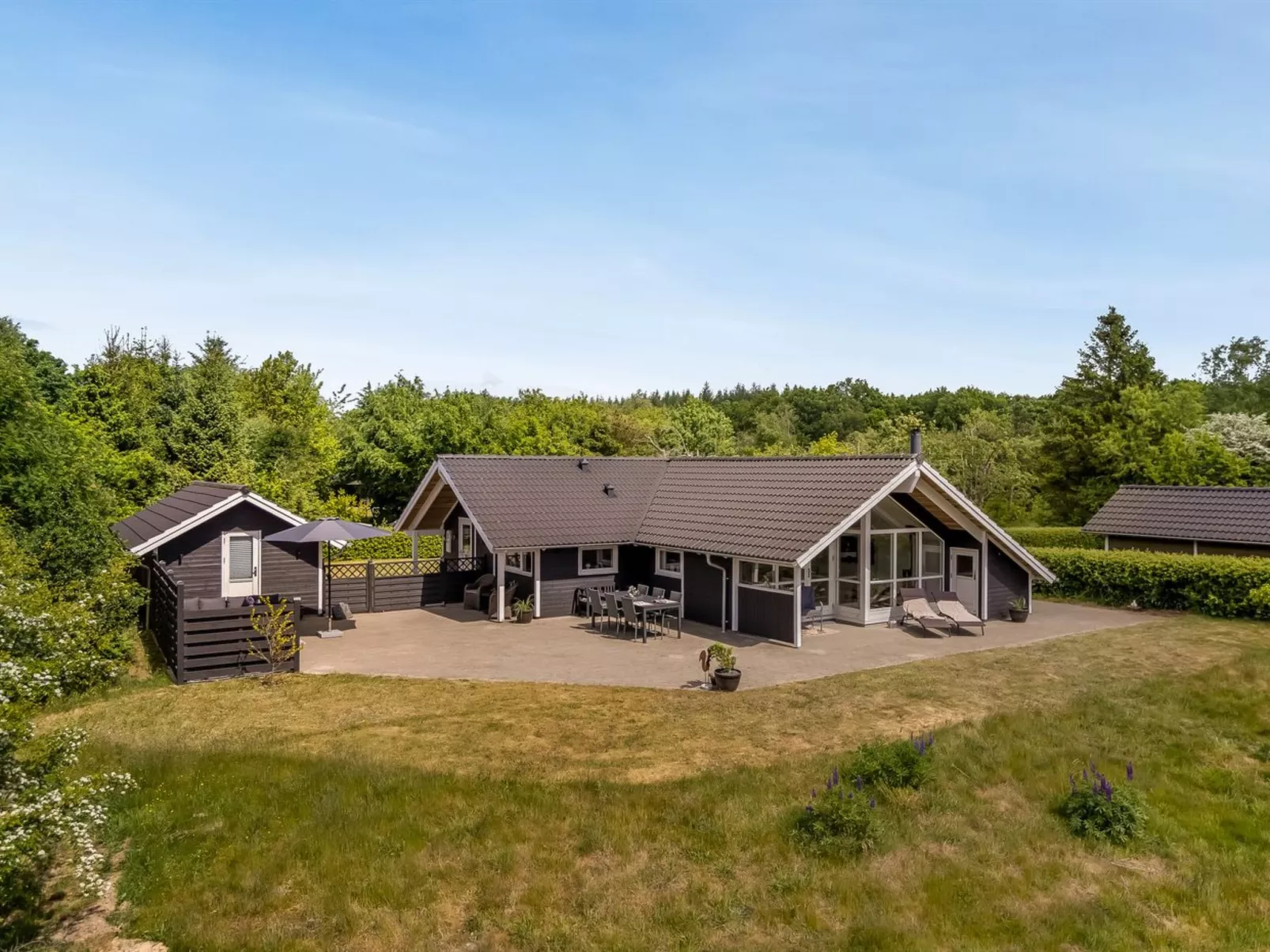 "Truels" - 30km from the sea