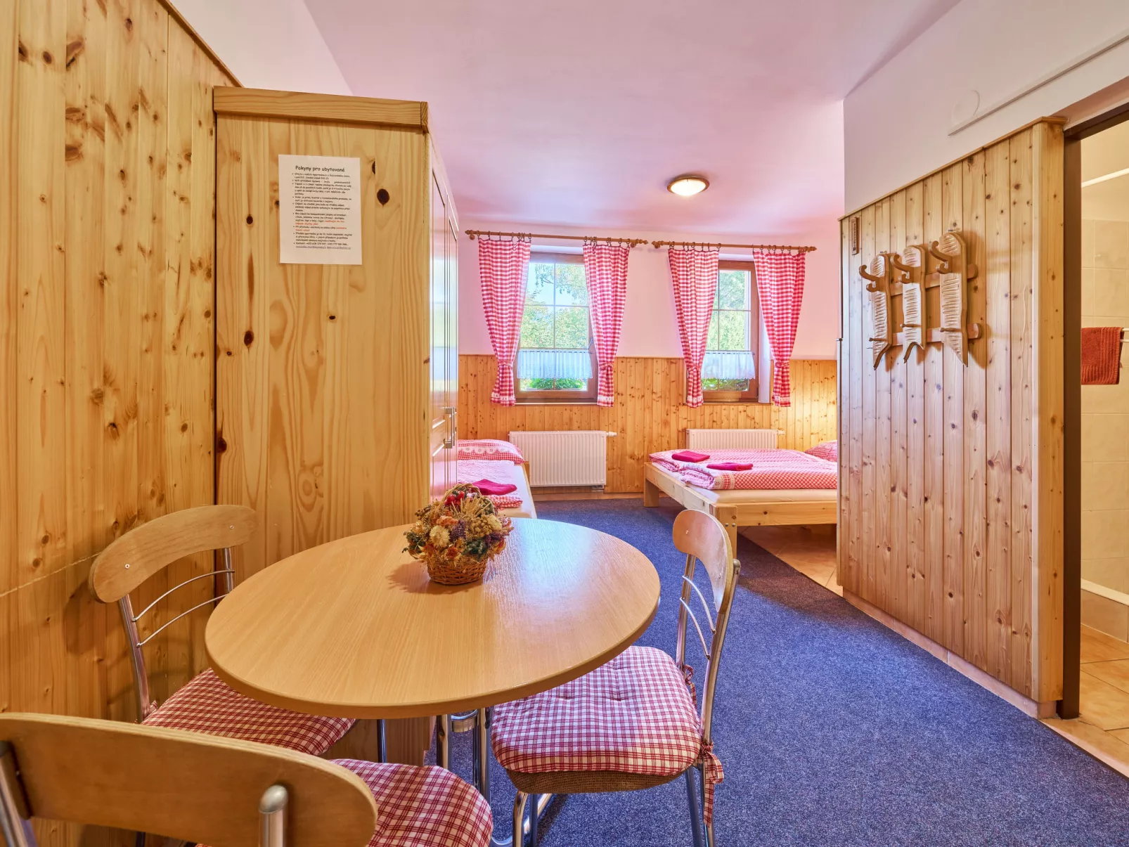 U Švýcarského dvora II