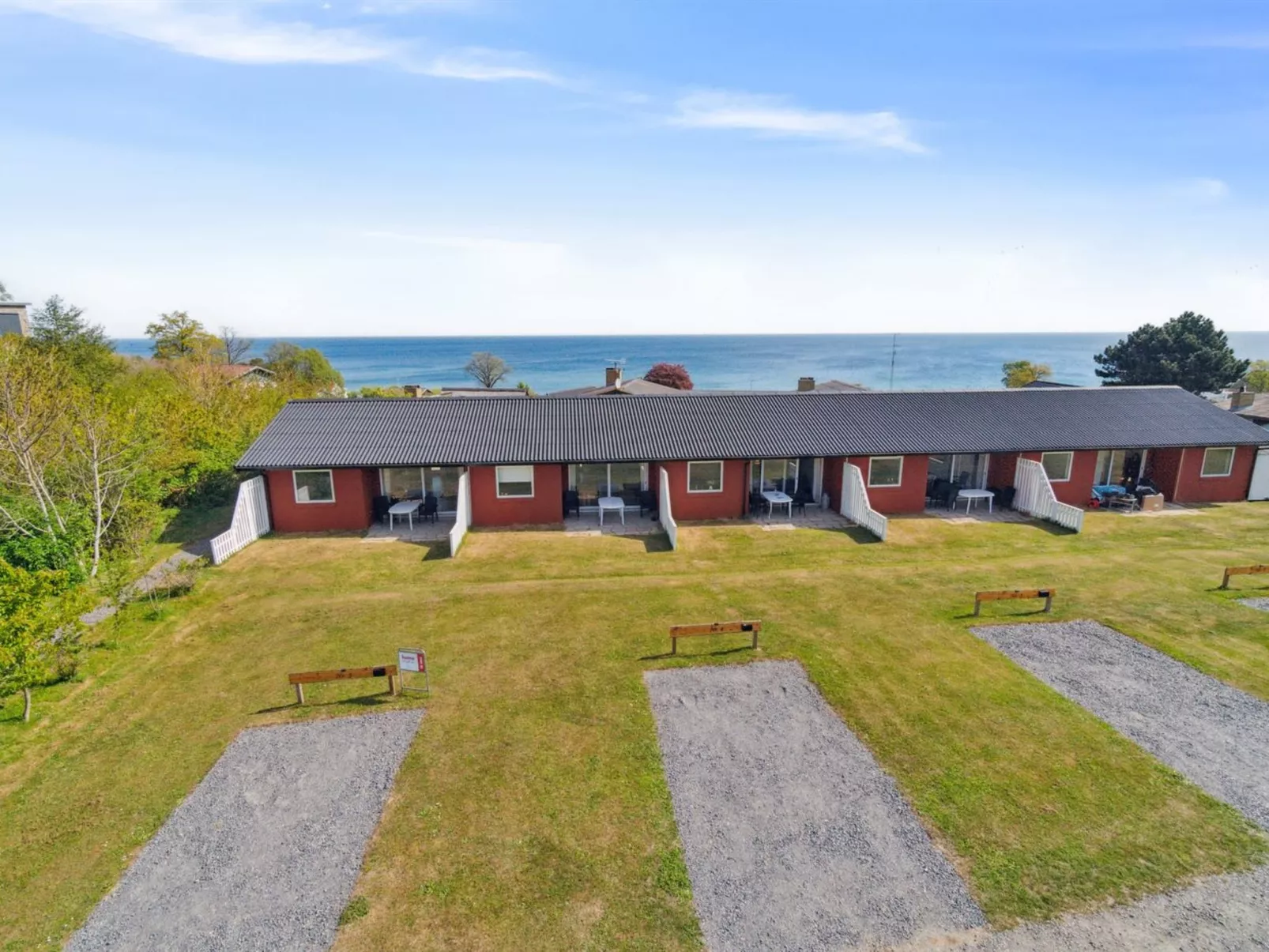 "Thyge" - 300m from the sea