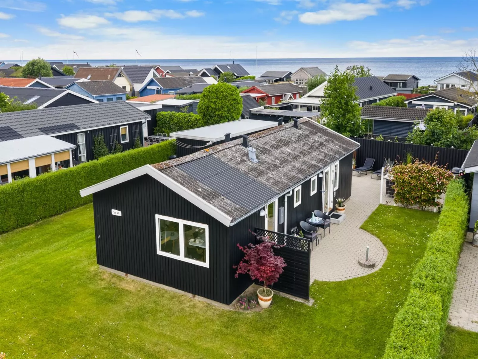 "Daya" - 75m from the sea