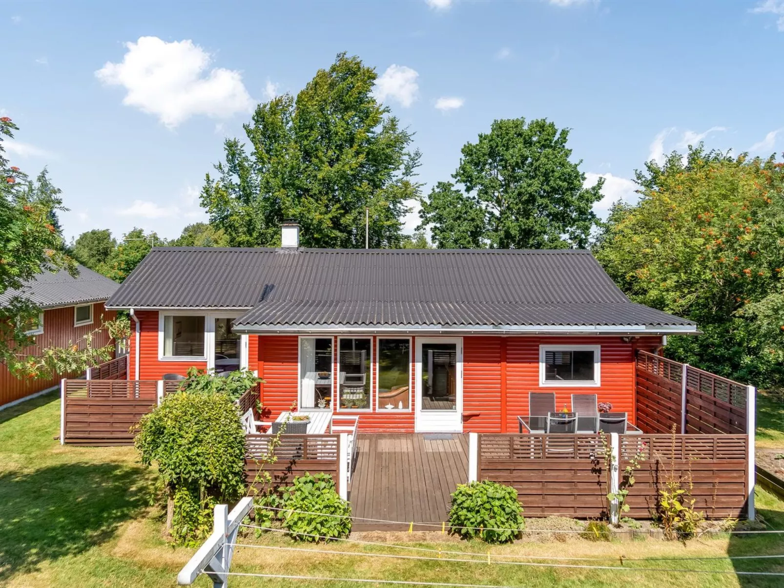 "Sallie" - 500m to the fjord