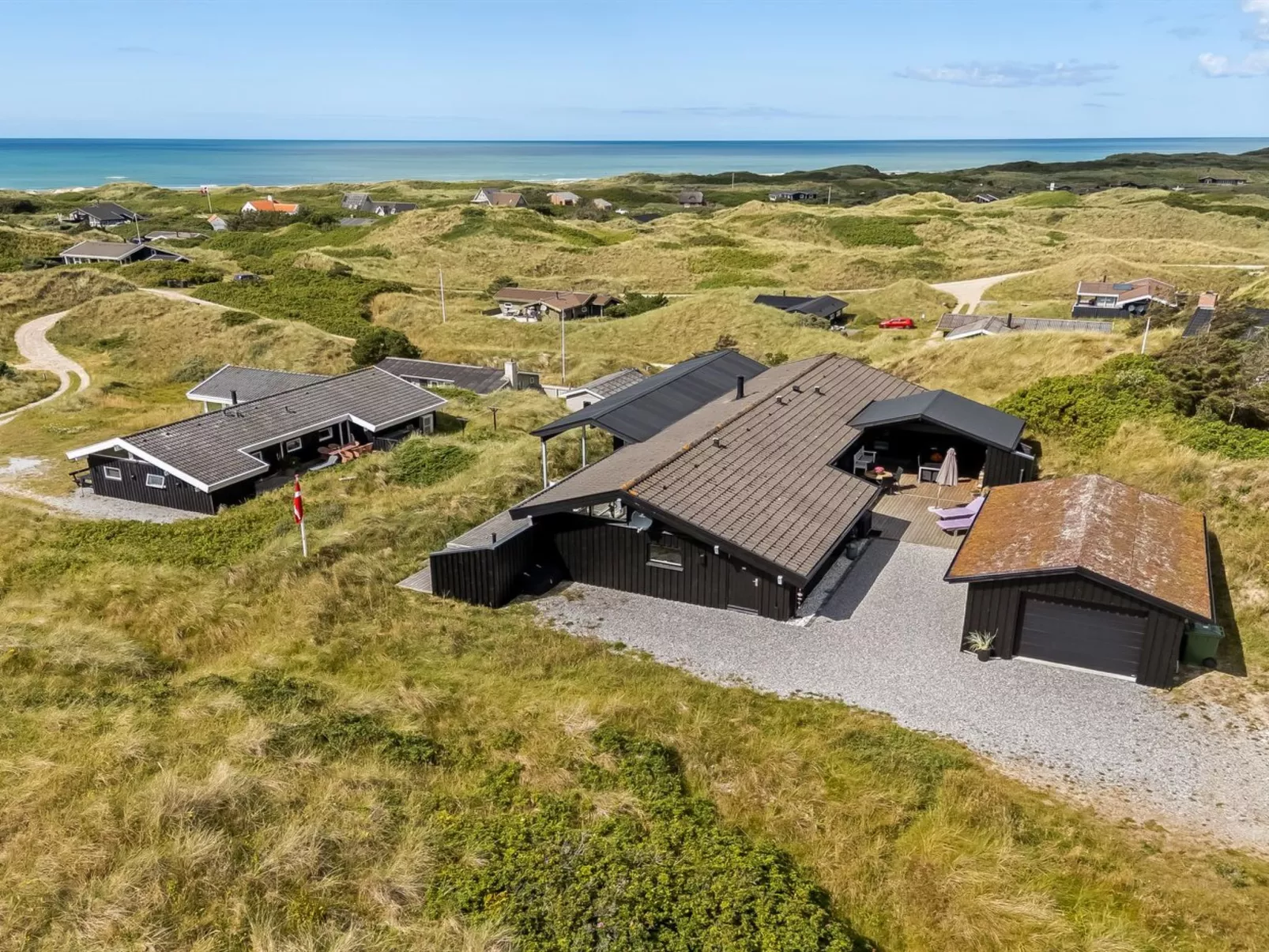 "Jannus" - 600m from the sea