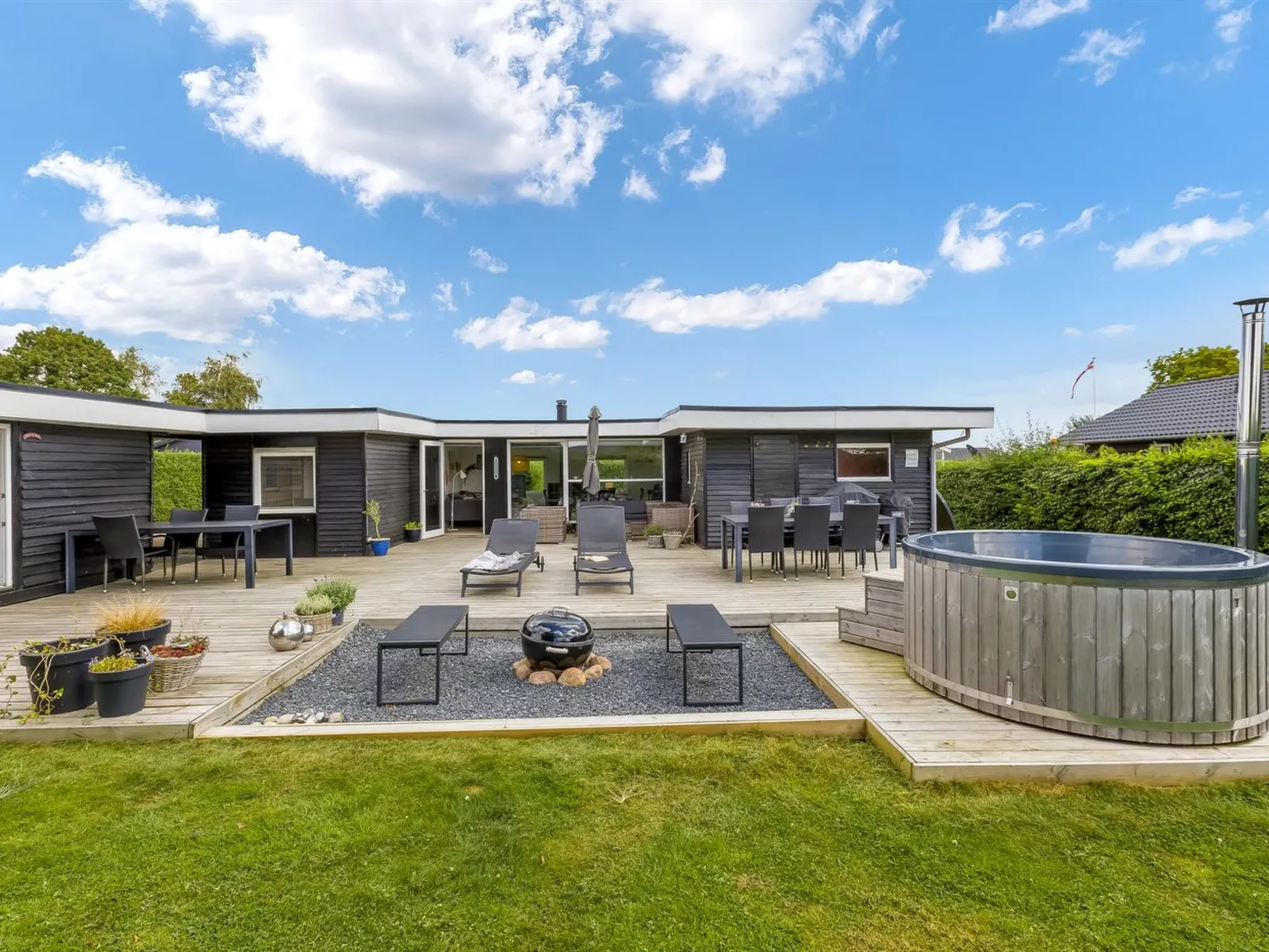 "Adia" - 500m from the sea