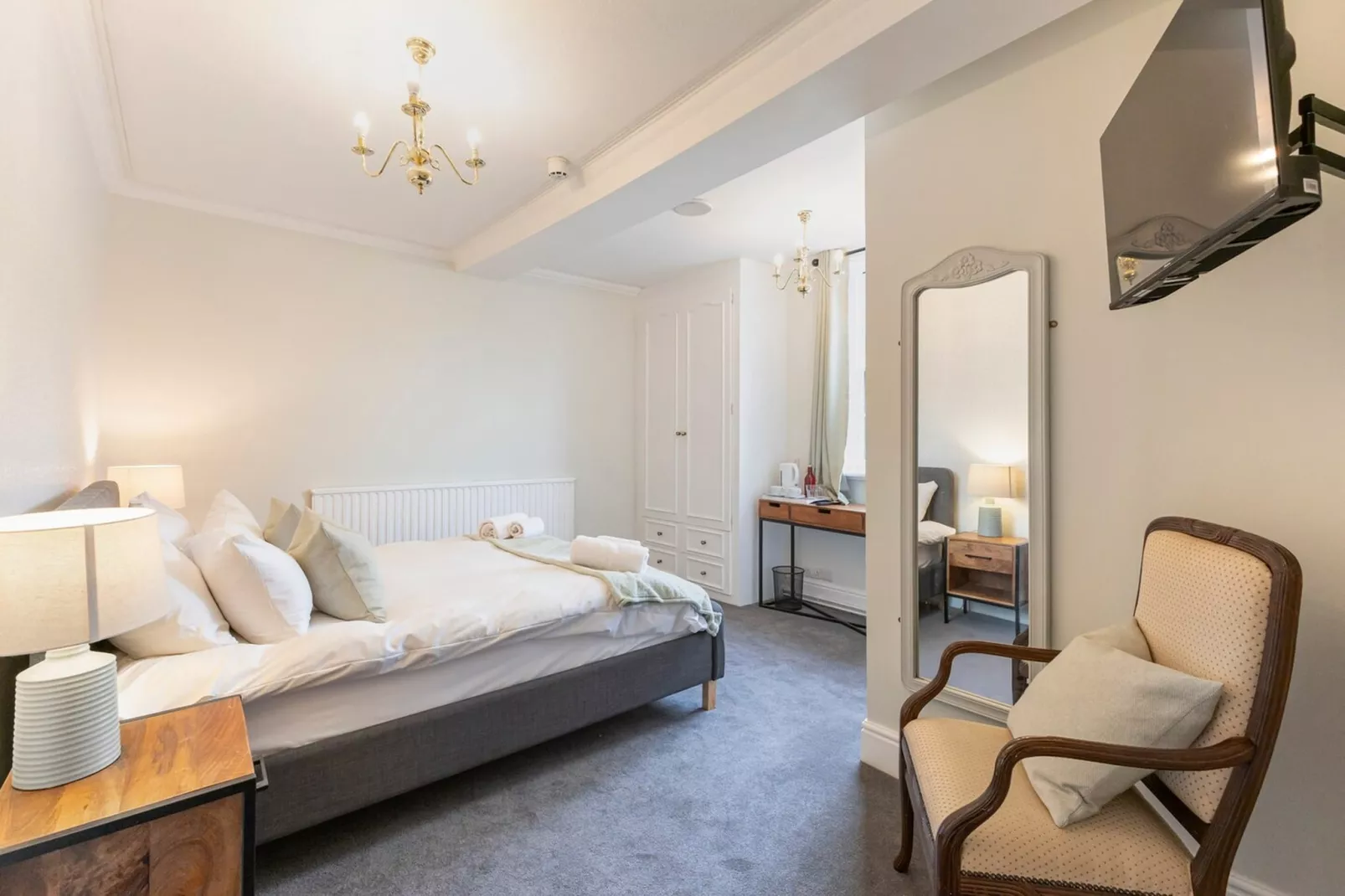 EN_DBY009_Standard Single Room - Shared