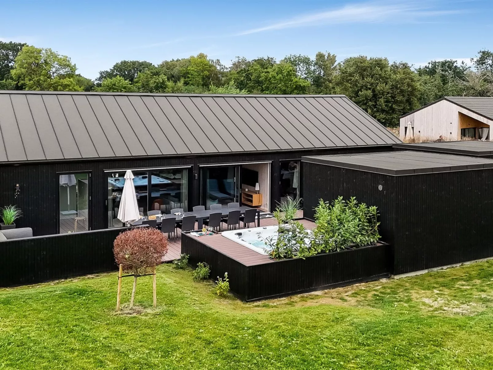 "Artur" - 800m from the sea