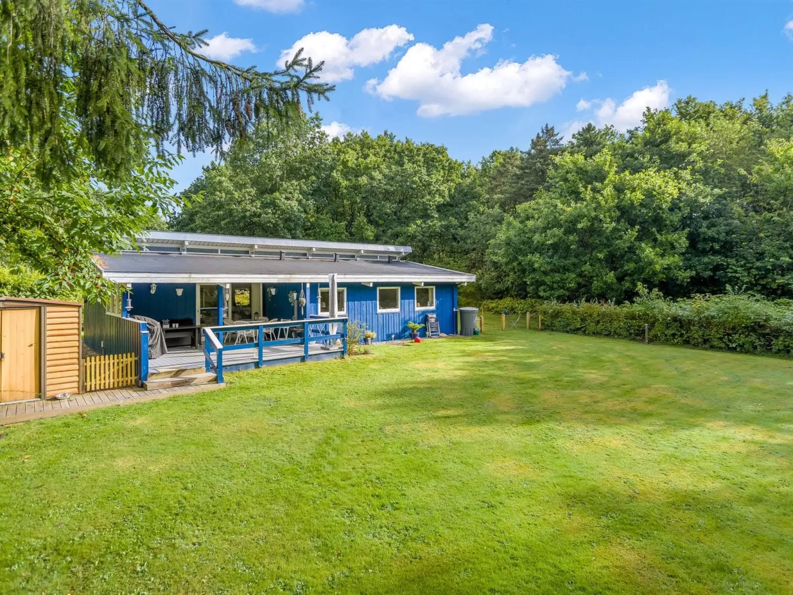 "Anne" - 30km from the sea