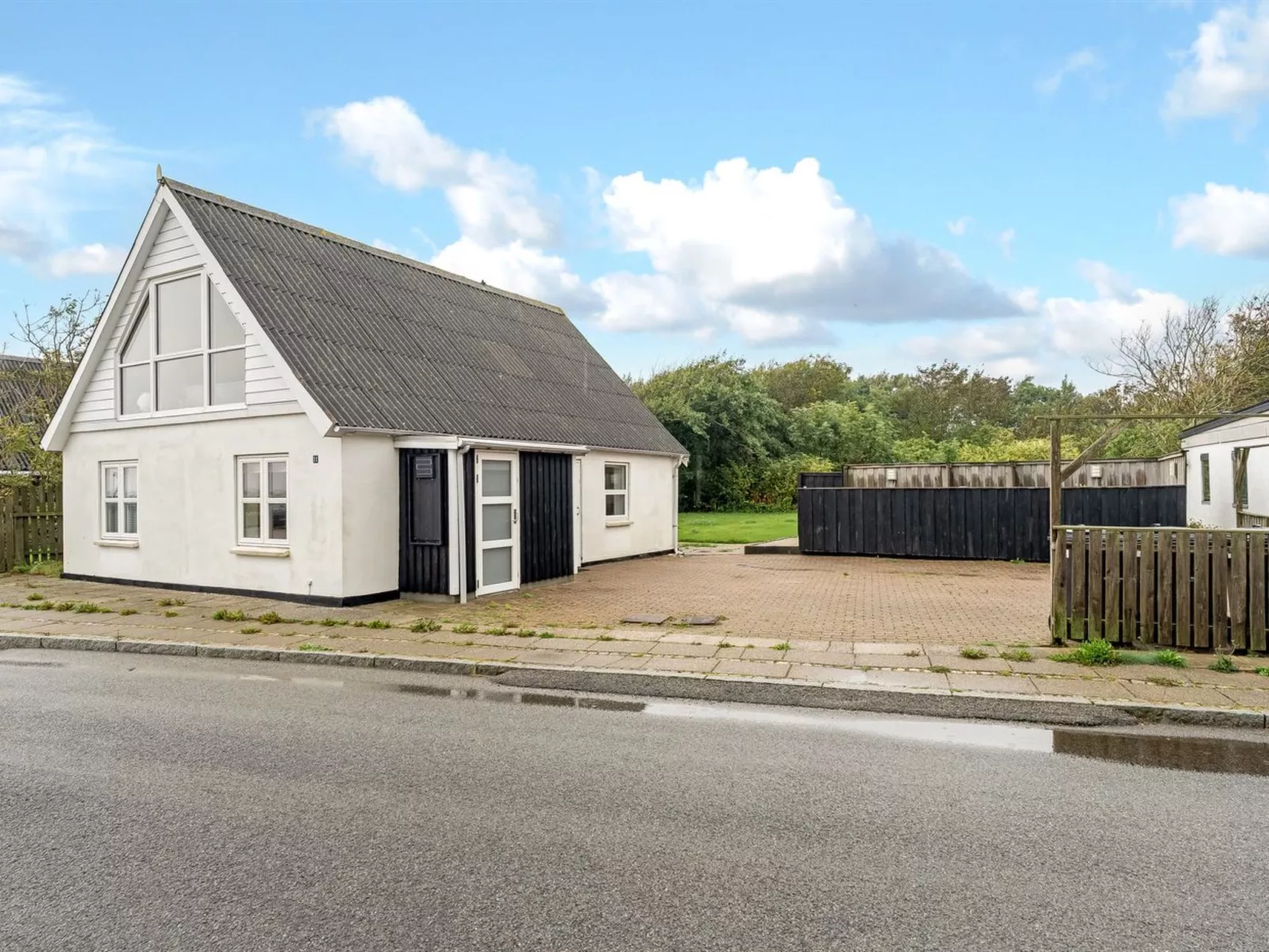 "Raika" - 25m to the fjord