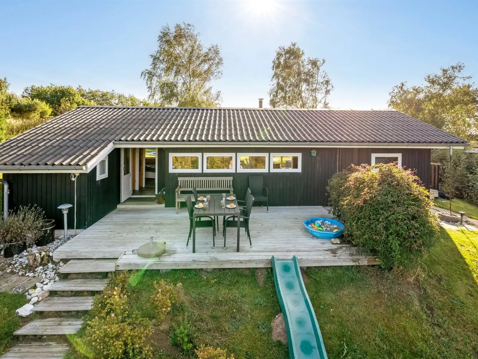 "Eggertsine" - 1.2km from the sea