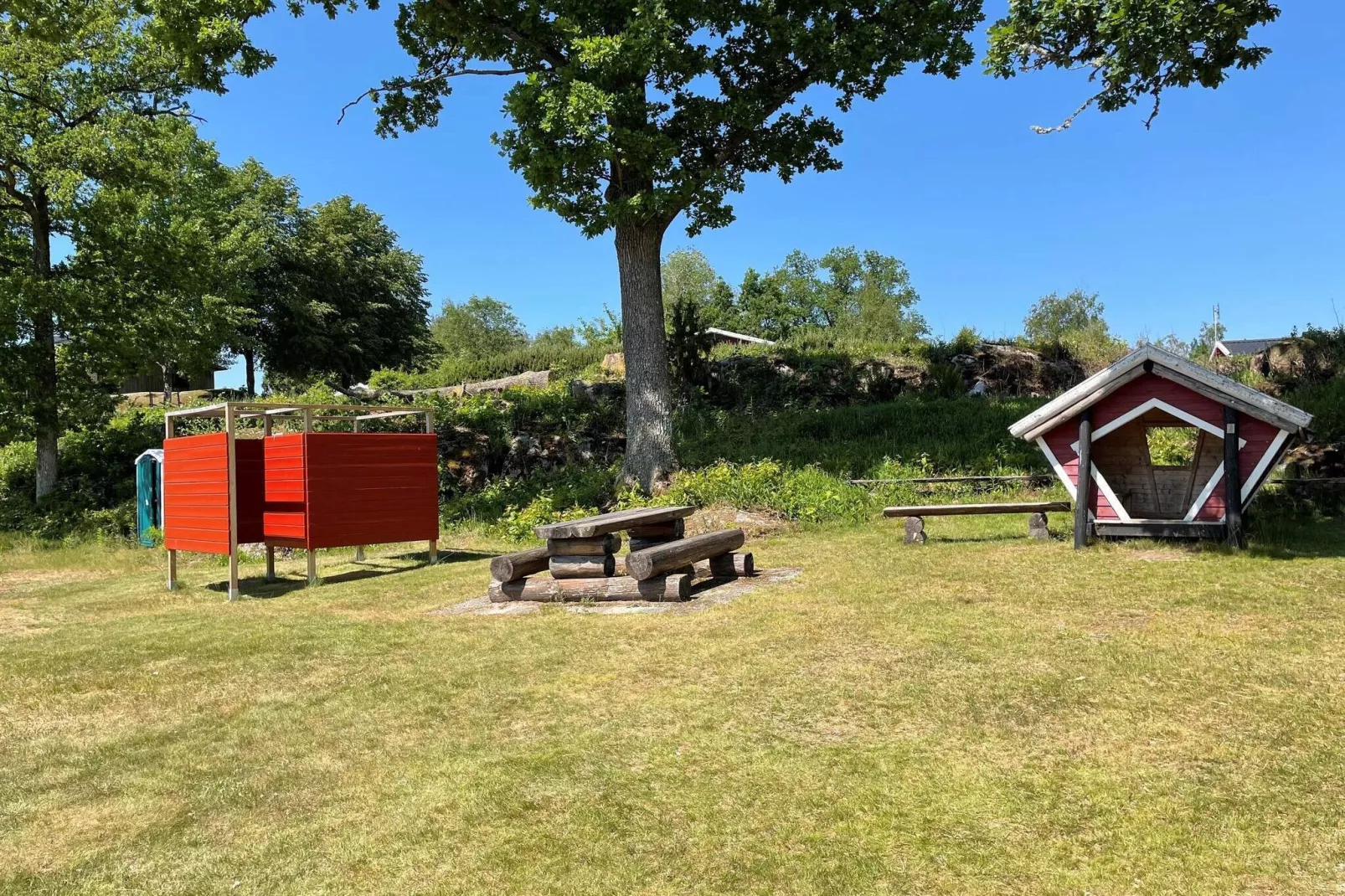 2 person holiday home in APLARED-By Traum-Not tagged