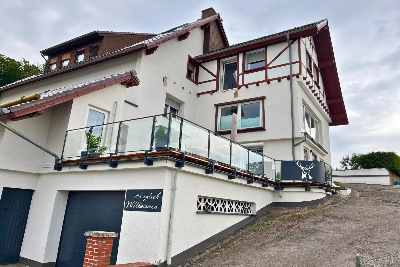 Apartment Eifelglück mit Dachterrasse