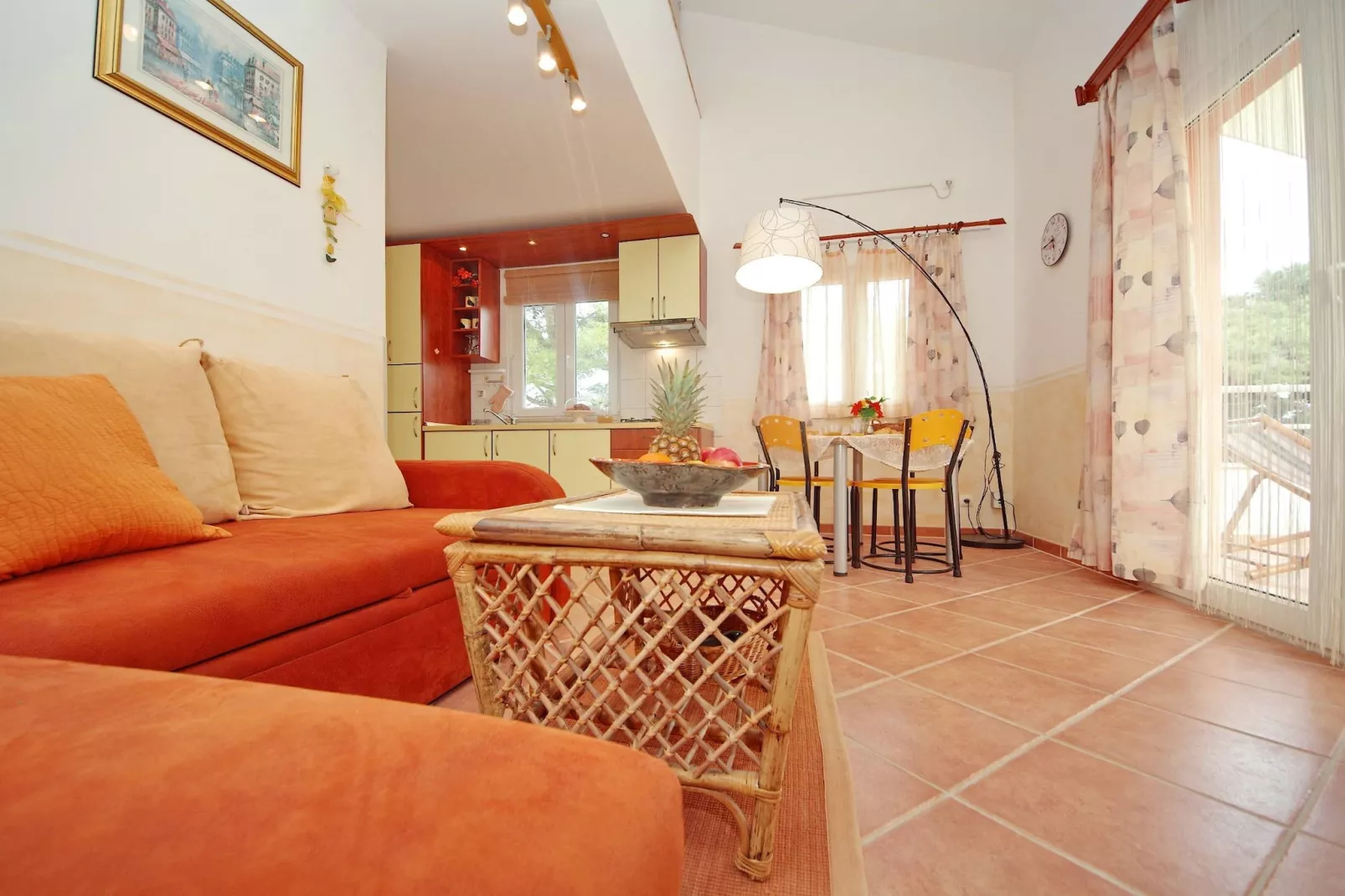 Seafront Apartments Deveron - Studio Apartment with Balcony and Sea View (Jelsa)