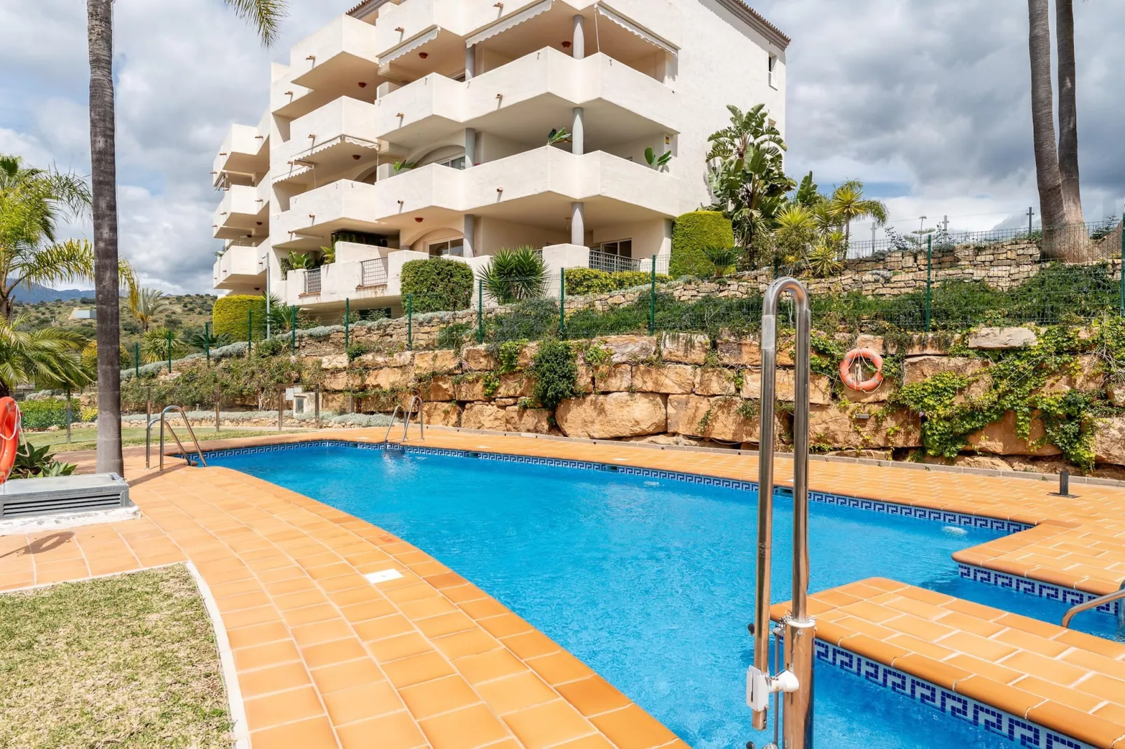 CT 366 - Faro's Silent Dream in Elviria - Marbella