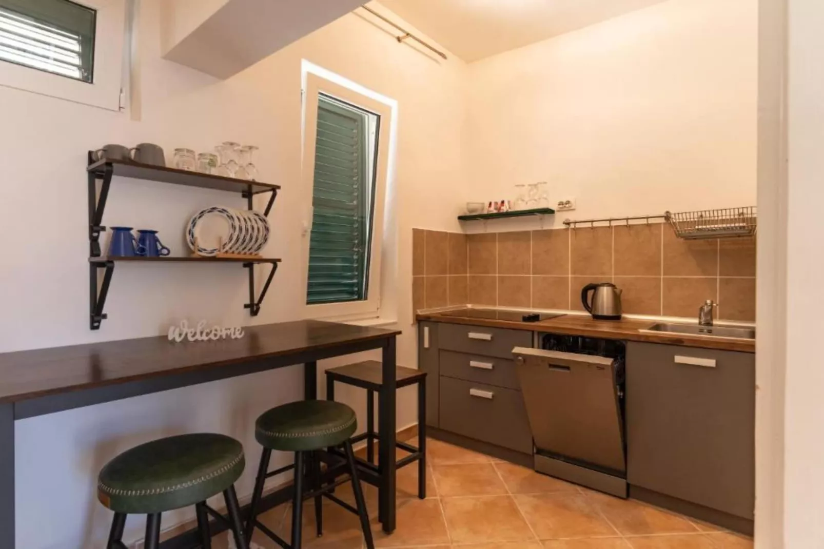 Apartment Verde Blu - Two Bedroom Apartment With Terrace And Garden View