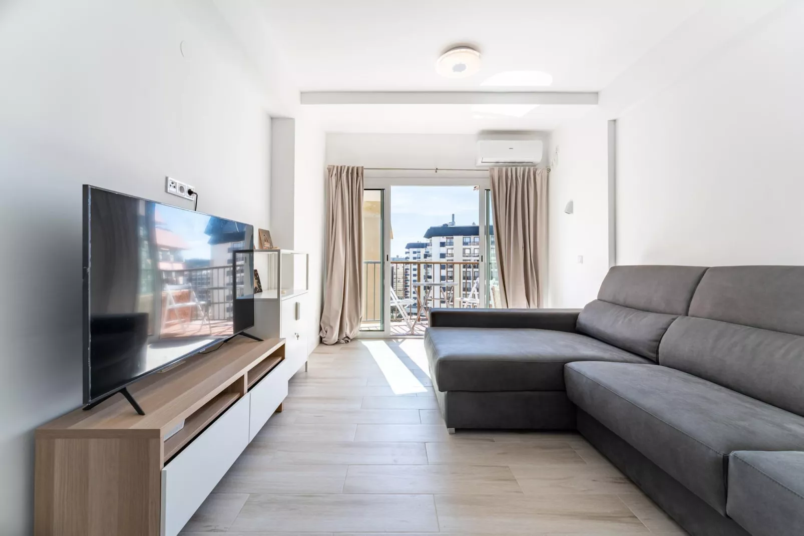 CT 402 - Faro's Perla Beachapartment Fuengirola