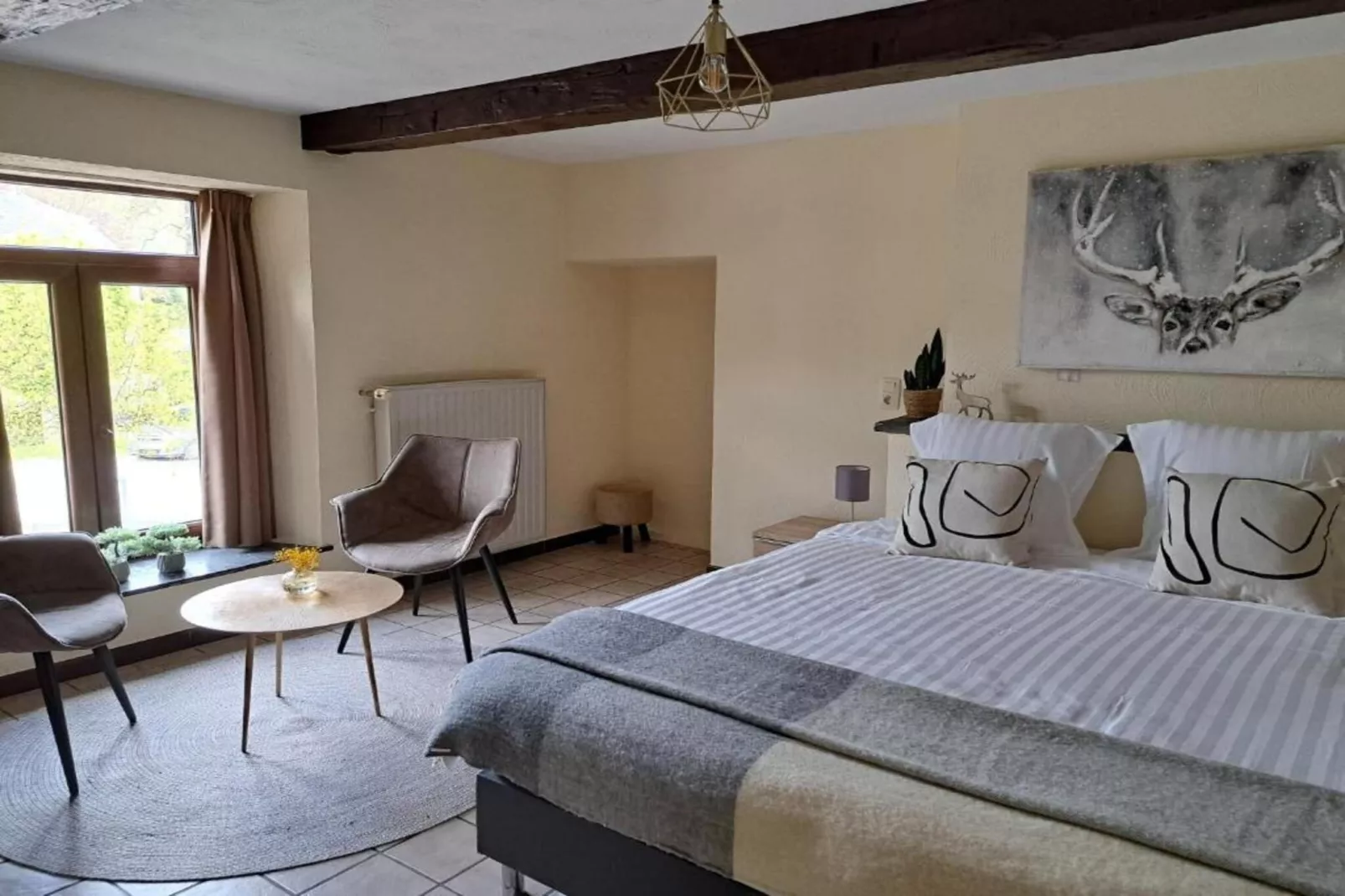 Au Coeur d'Alle - Triple Room with Bathroom