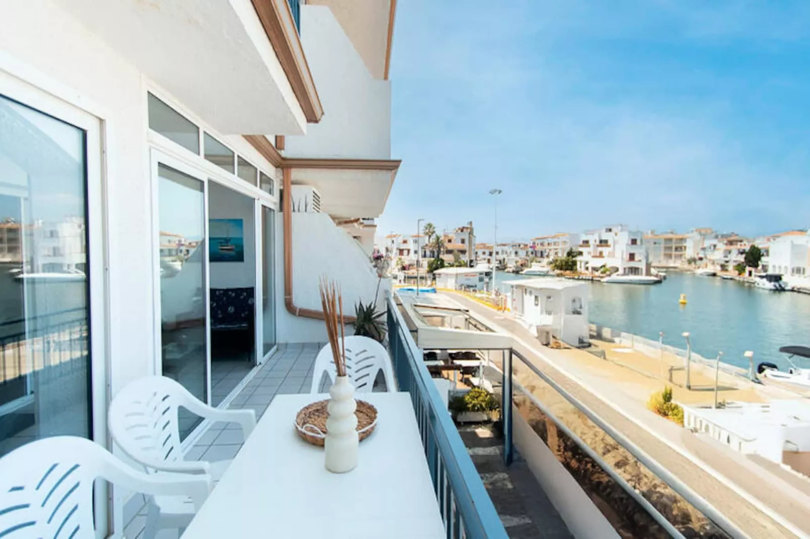 Appartements à Empuriabrava