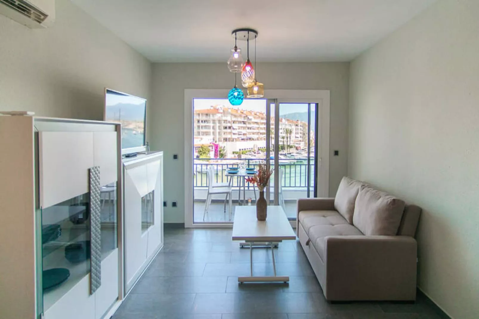 Appartements à Empuriabrava