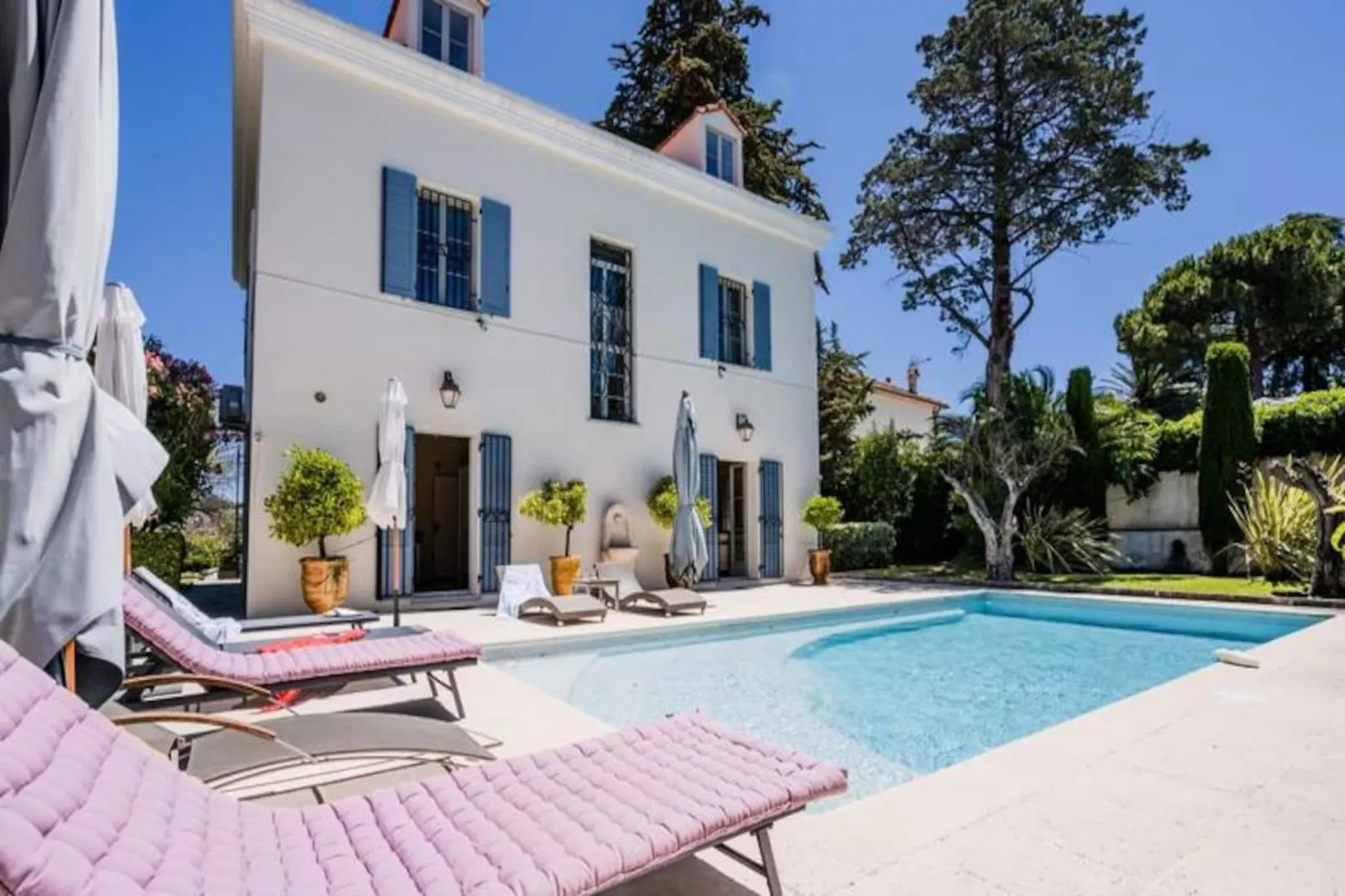 Résidence Rare ! Villa 7p Cap D’antibes, à Pied Des Plages