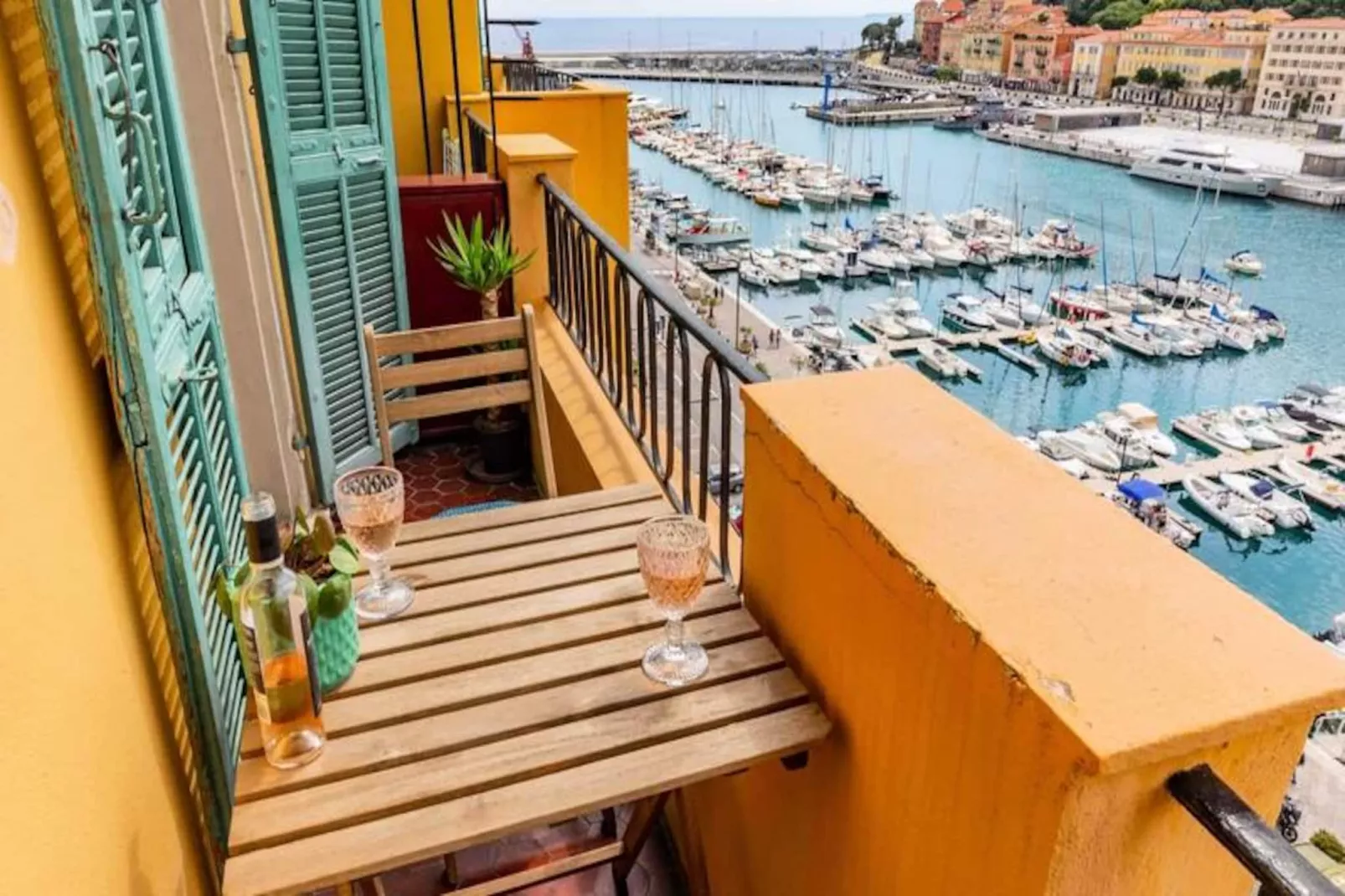 ✨magnifique Vue Sur La Mer Sur Le Port, Balcon S-o ✨