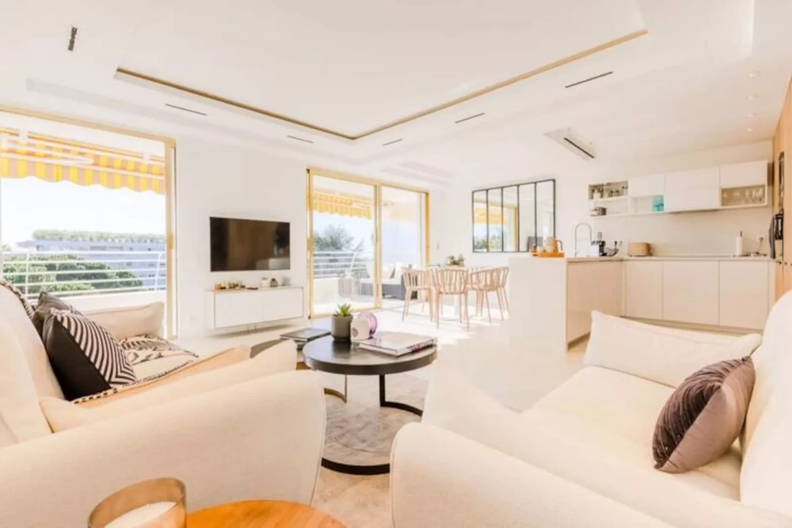 Résidence 4p De 96m&sup2; Sur Les Hauteurs De Cannes