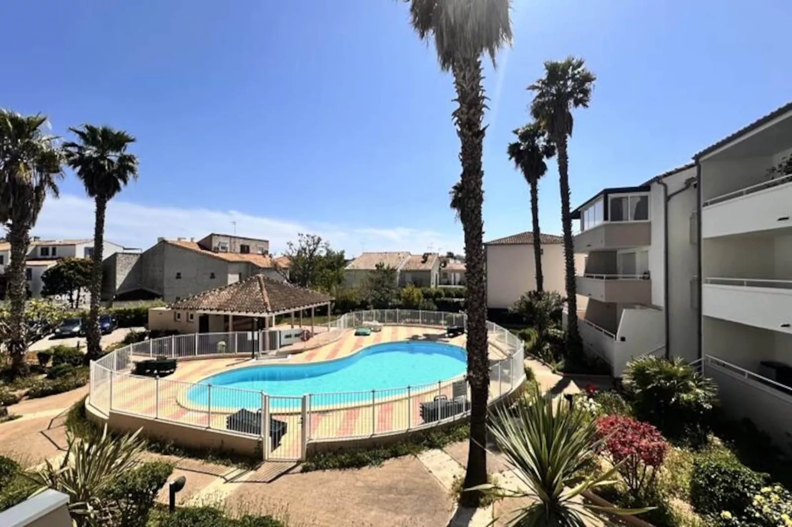 Résidence Le Mayflower - Appartement Cosy Dans Résidence De Standing Avec Piscine