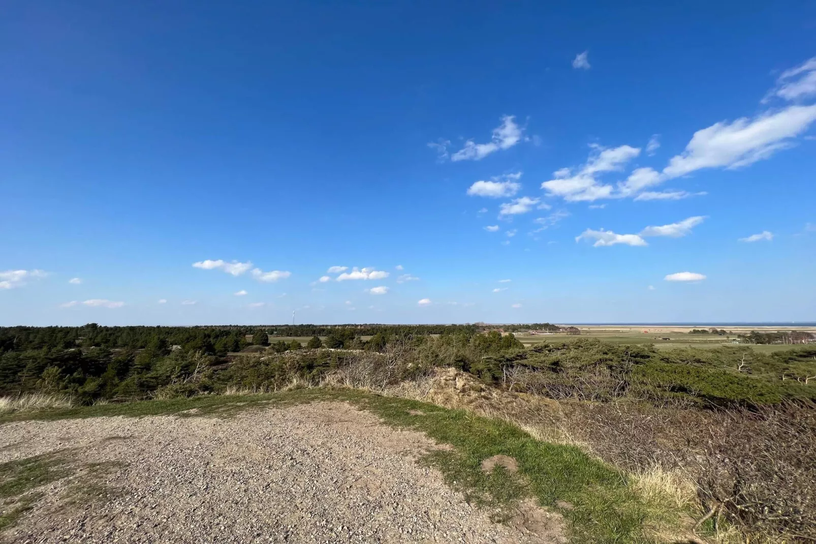 Tranquil Thatched Cottage on Romo-By Traum