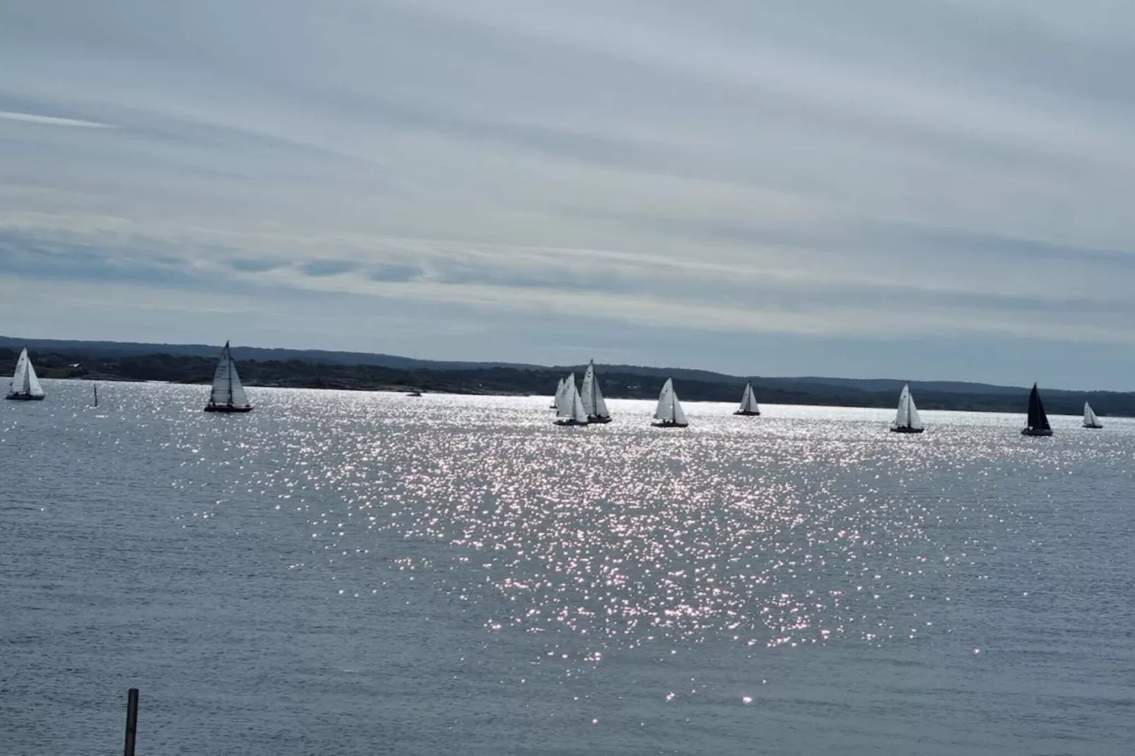 Refuge magique en bord de mer a Tjorn-By Traum