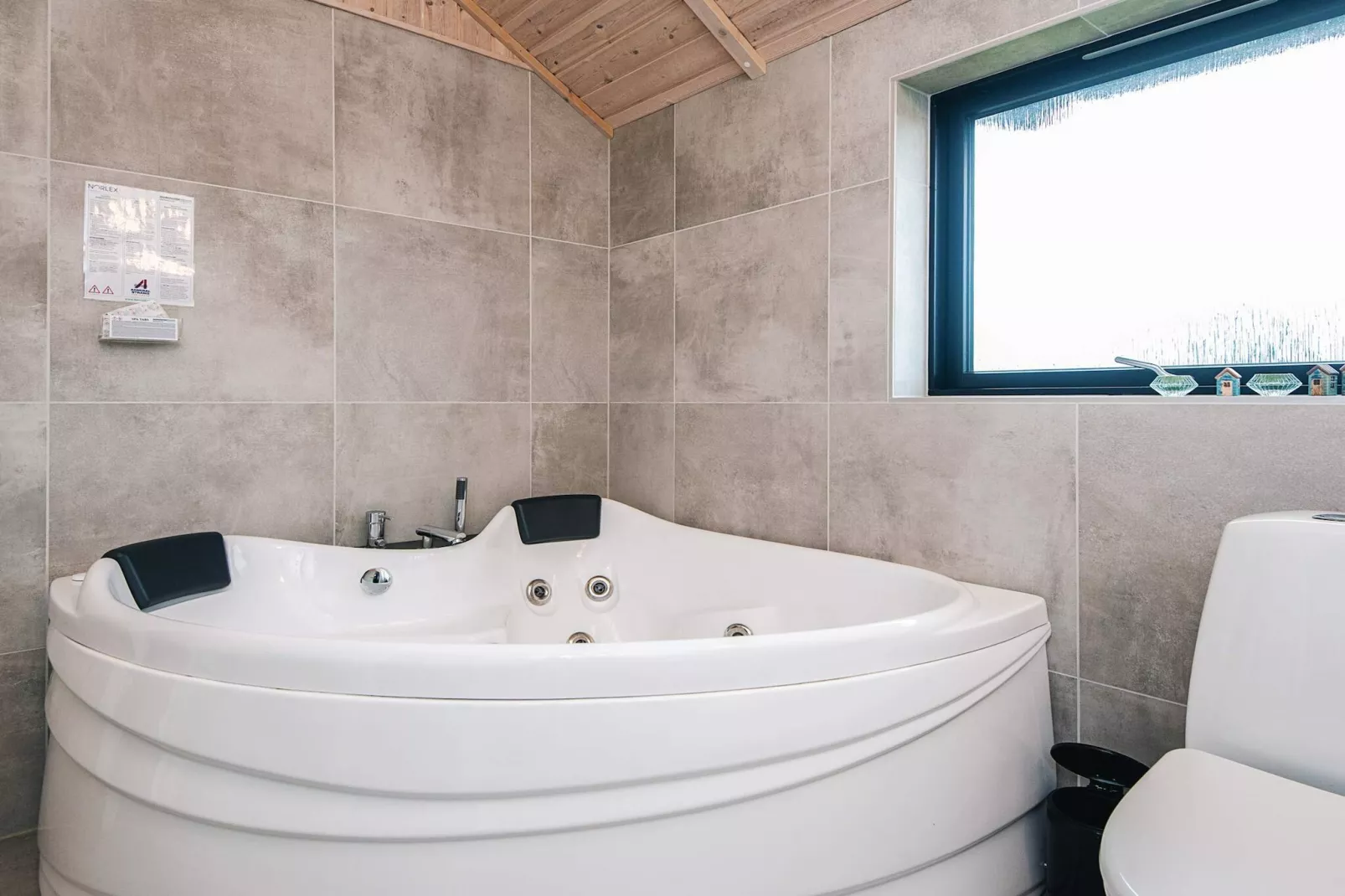 8 person holiday home in Fanø-Spa