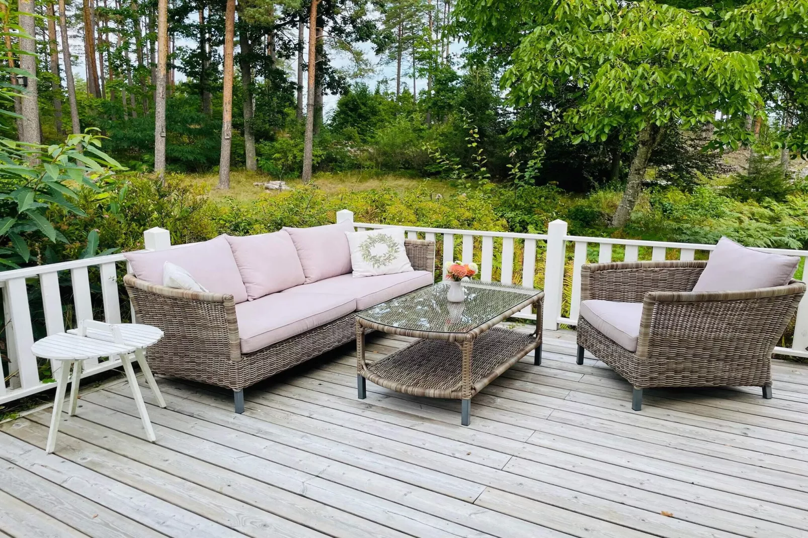 7 person holiday home in HALLABRO