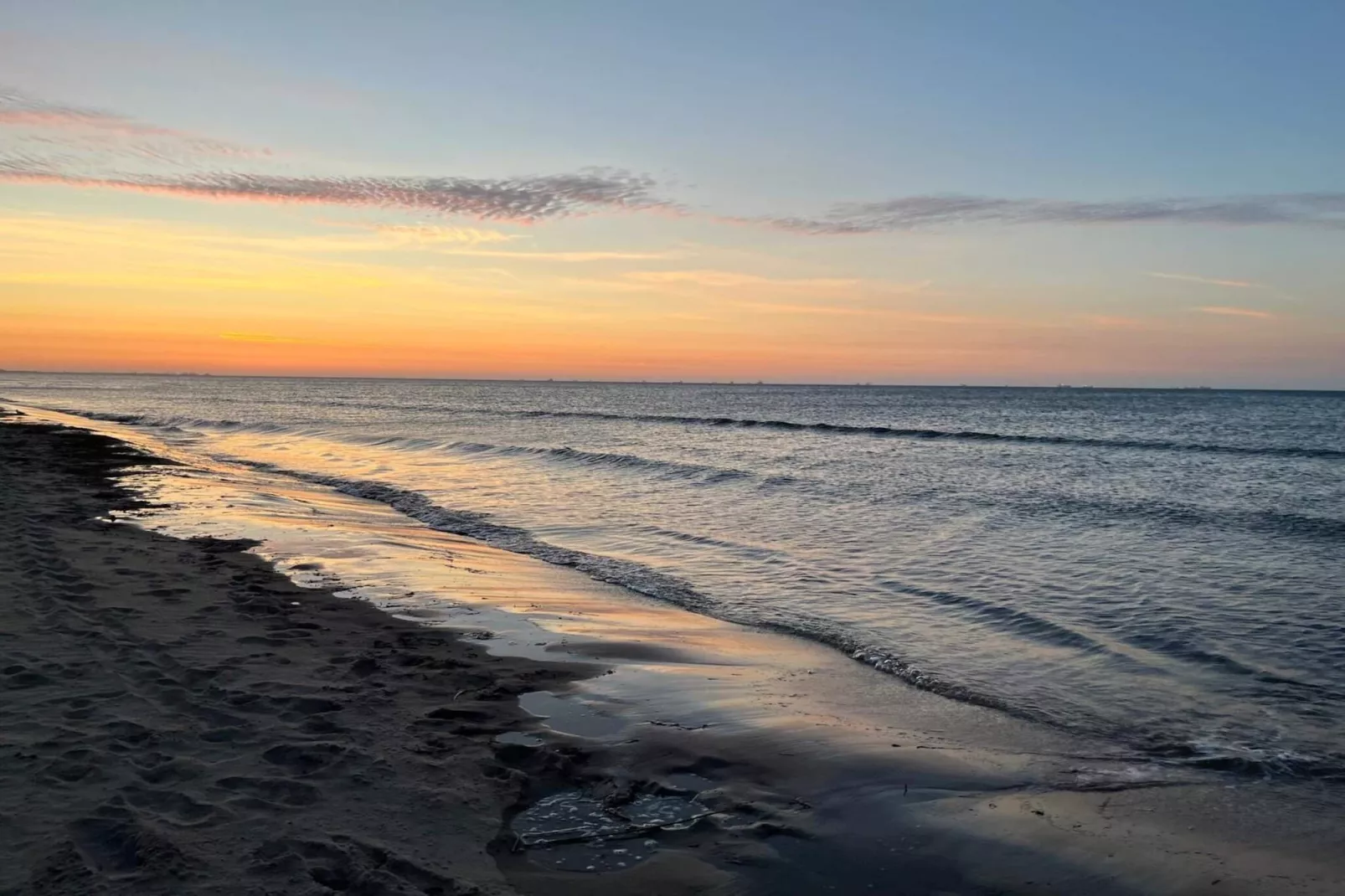 8 person holiday home in Ålbæk