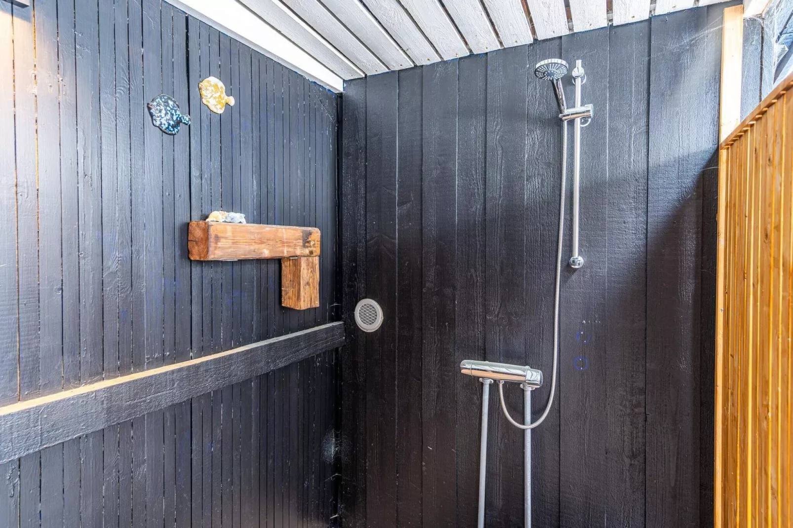 4 person holiday home in Blåvand-Not tagged