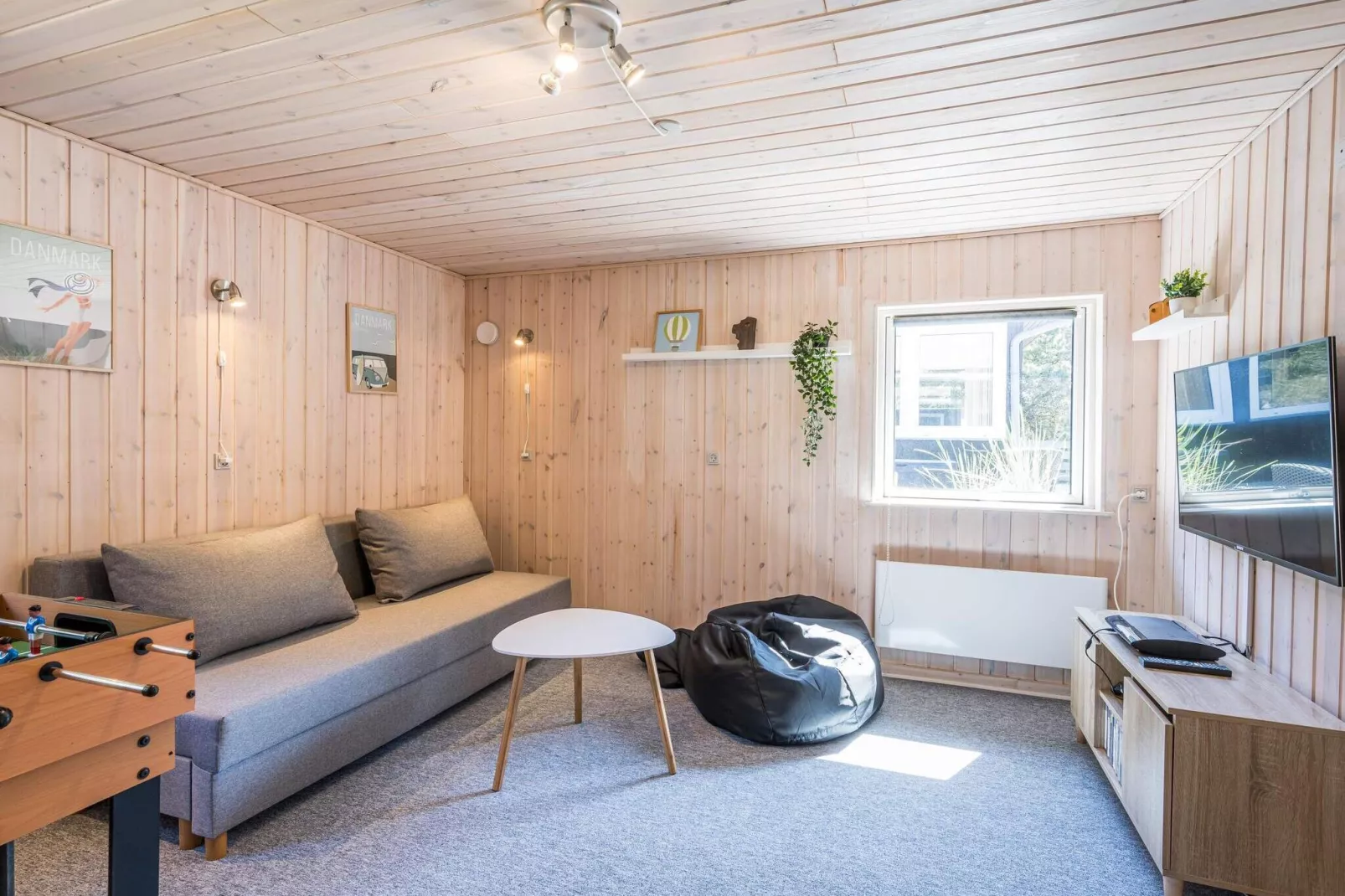 4 person holiday home in Blåvand-Indoor