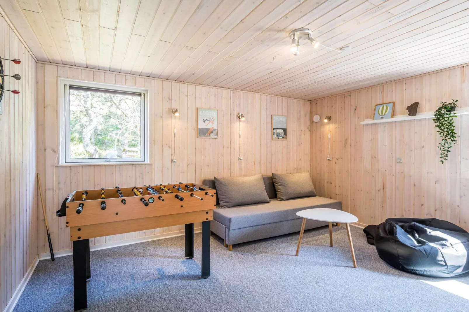 4 person holiday home in Blåvand-Indoor