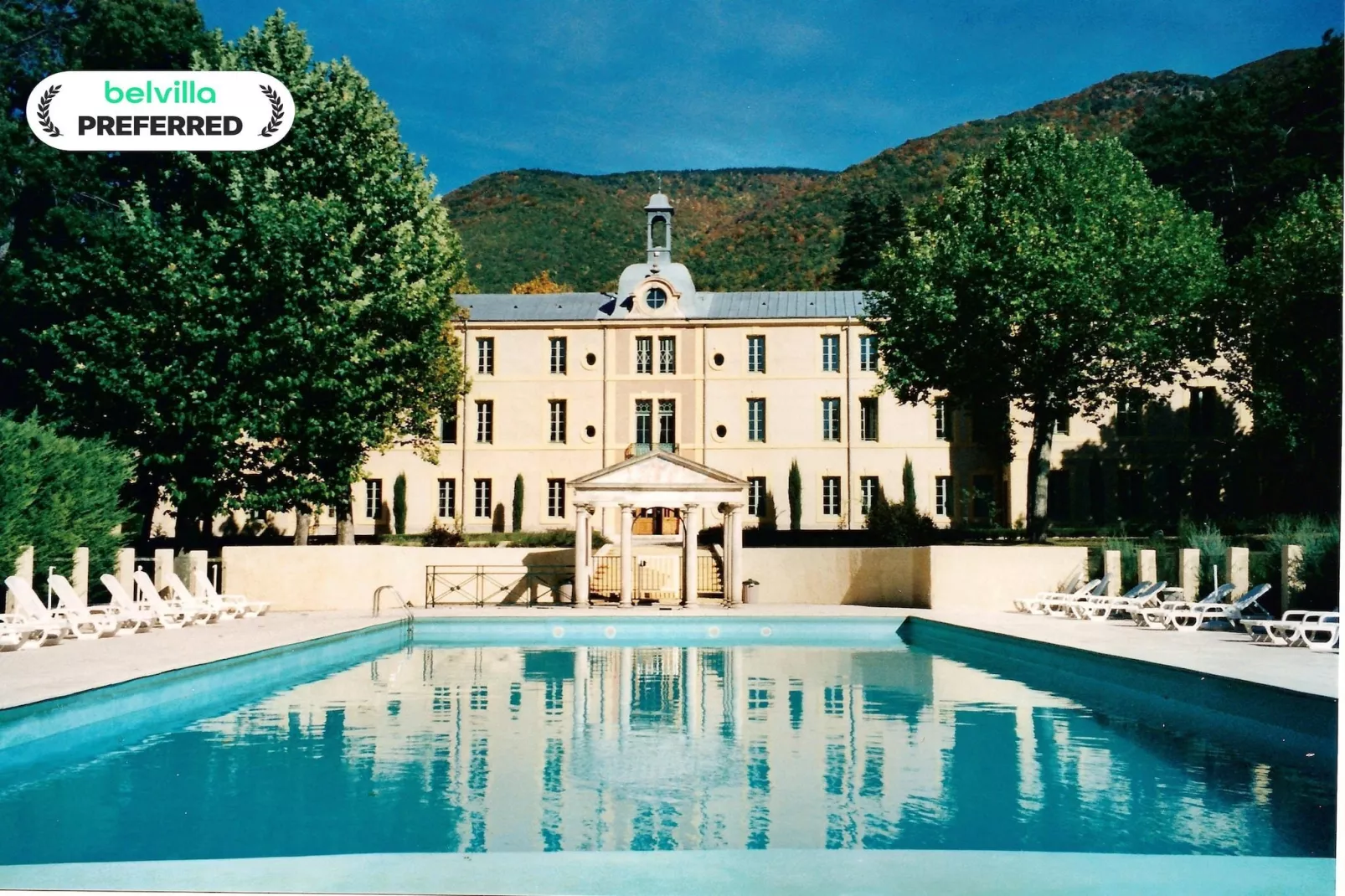 Chateau des Gipières Appartment