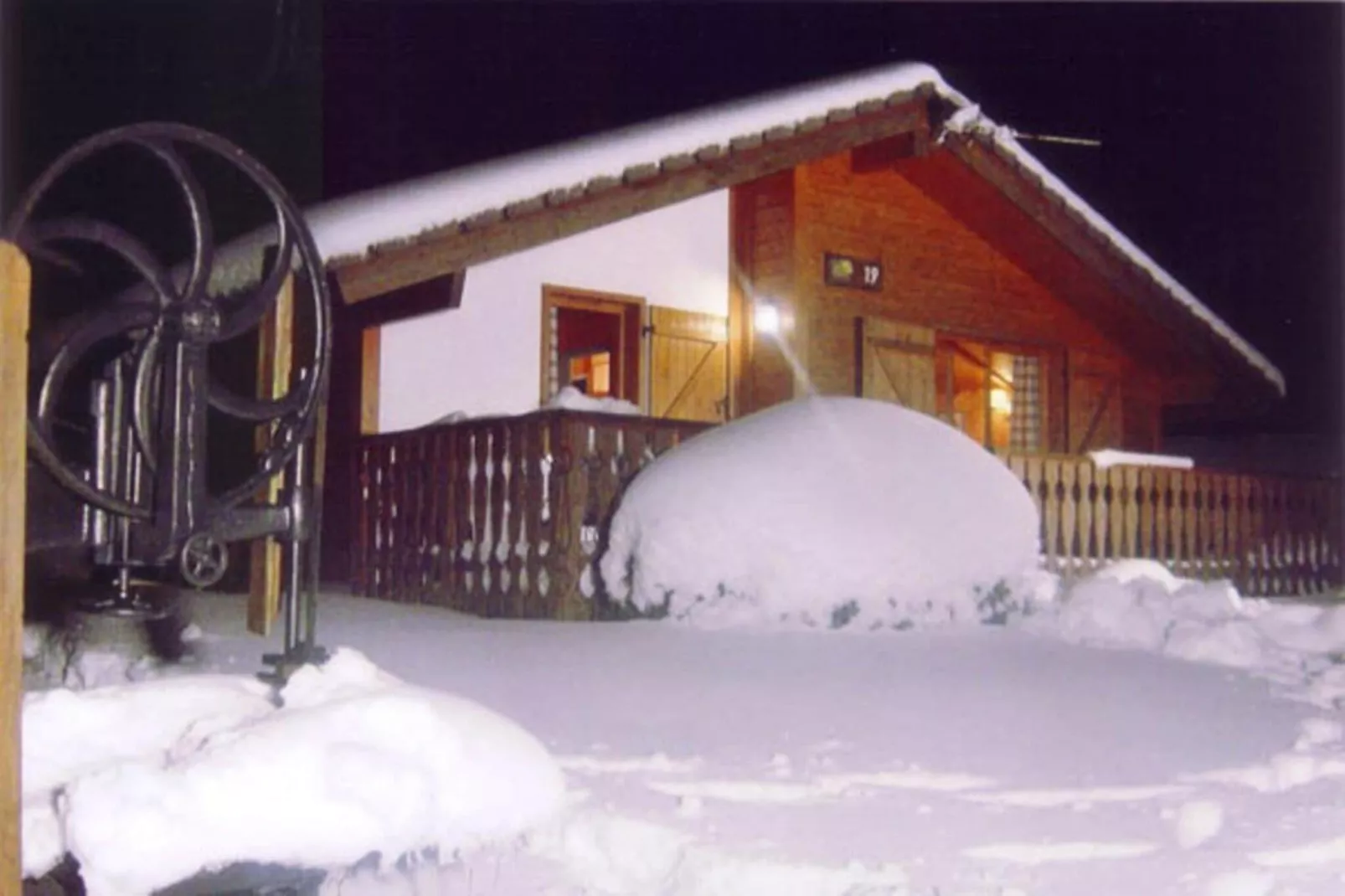 Les Chalets des Ayes 10-Außenbereich Winter